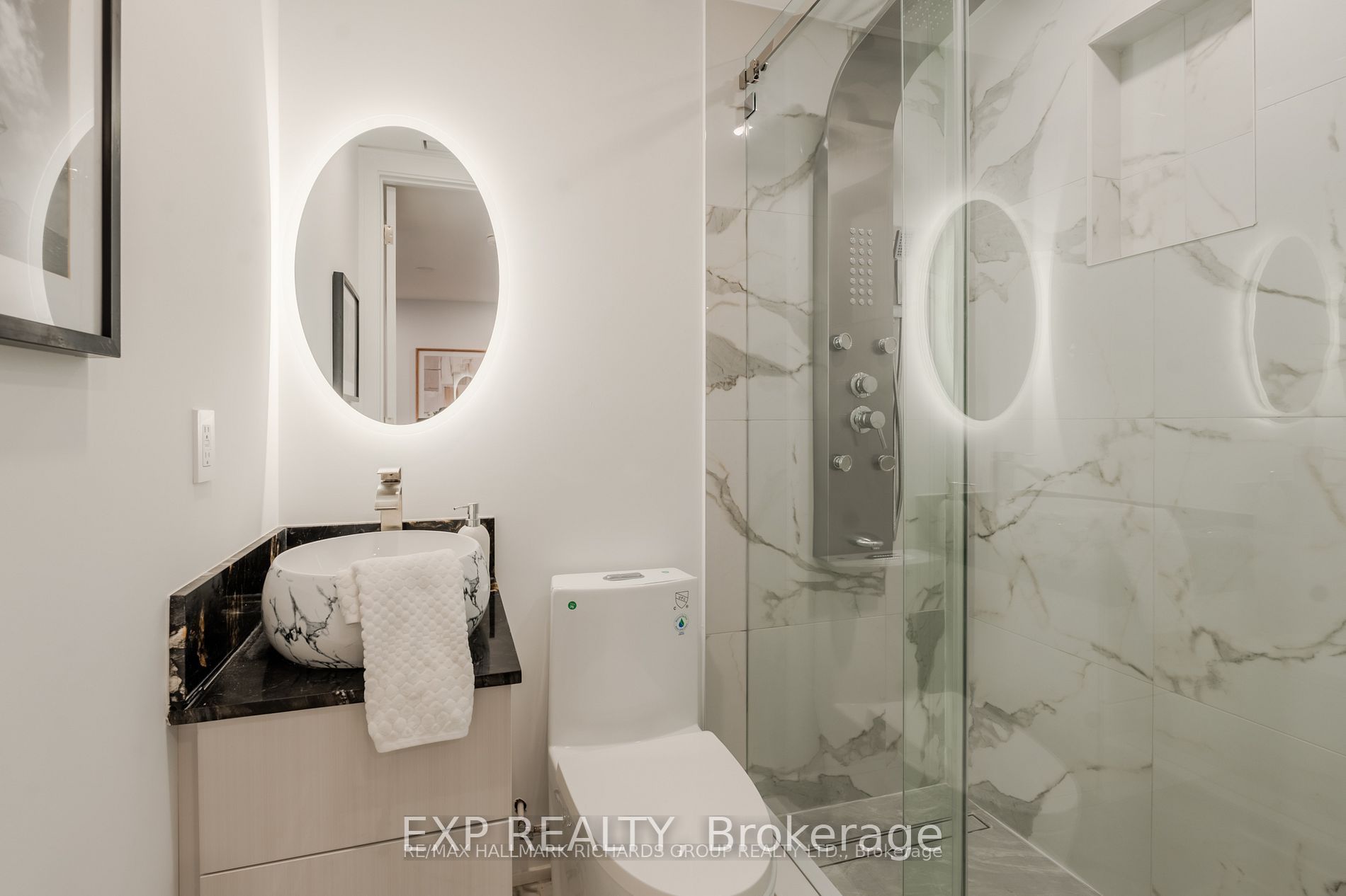 Unit Lower - 19 Devon Road, Toronto 4