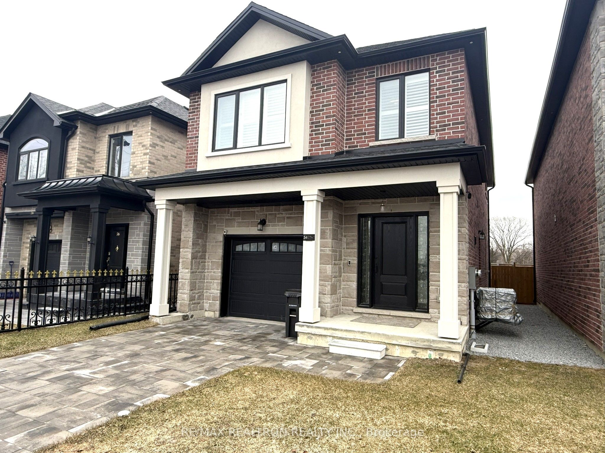 Unit Lower - 54 Chelliah Court, Scarborough 2