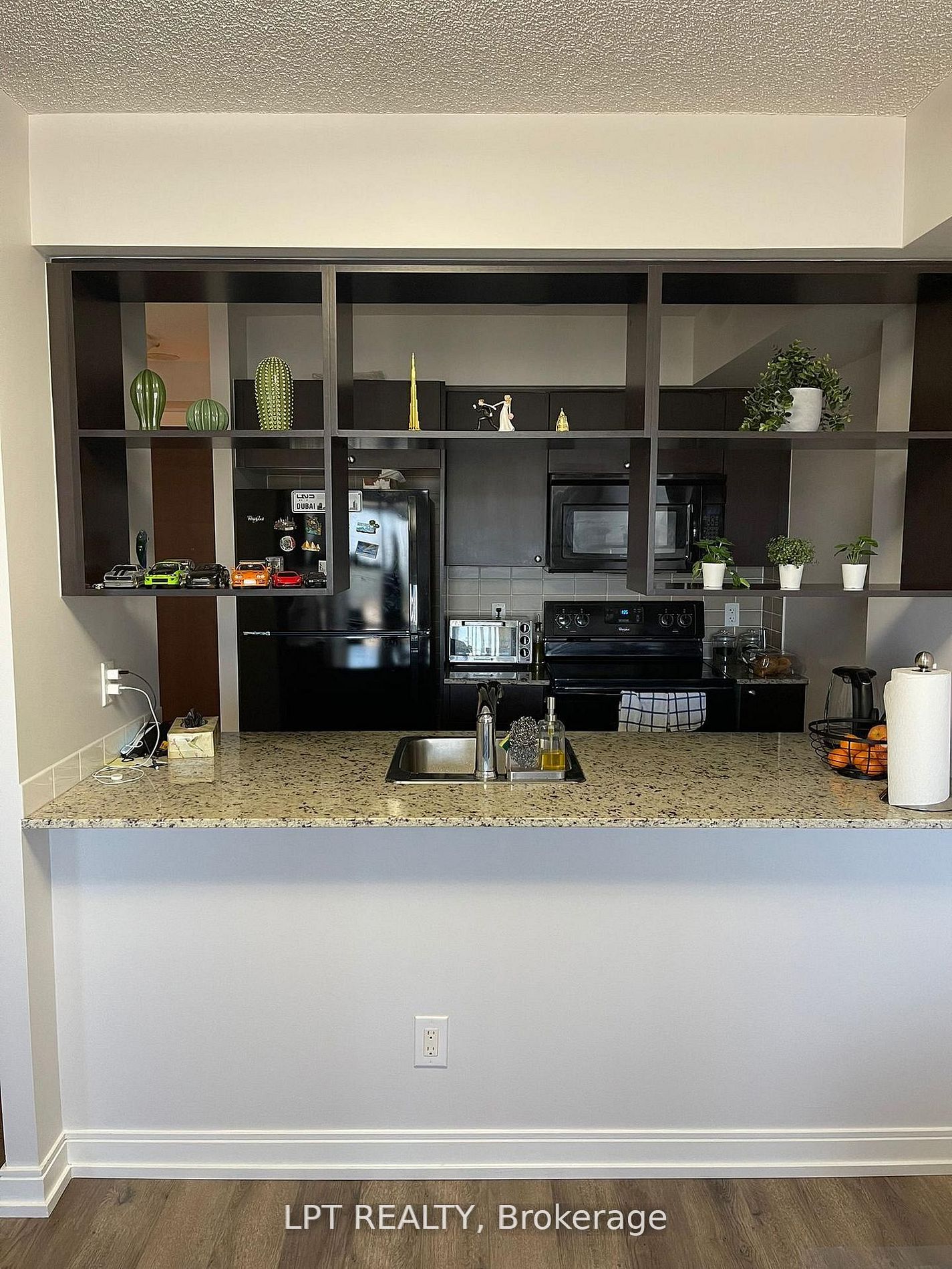 Unit 812 - 181 Village Green Square, Scarborough 5