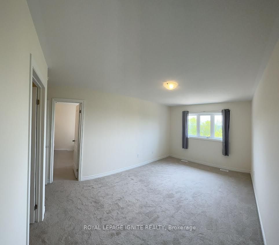 25 Jack Potts Way, Clarington 5