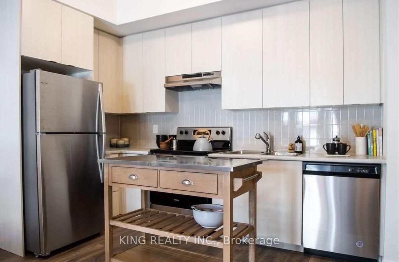 Unit 411 - 1525 Kingston Road, Pickering 2