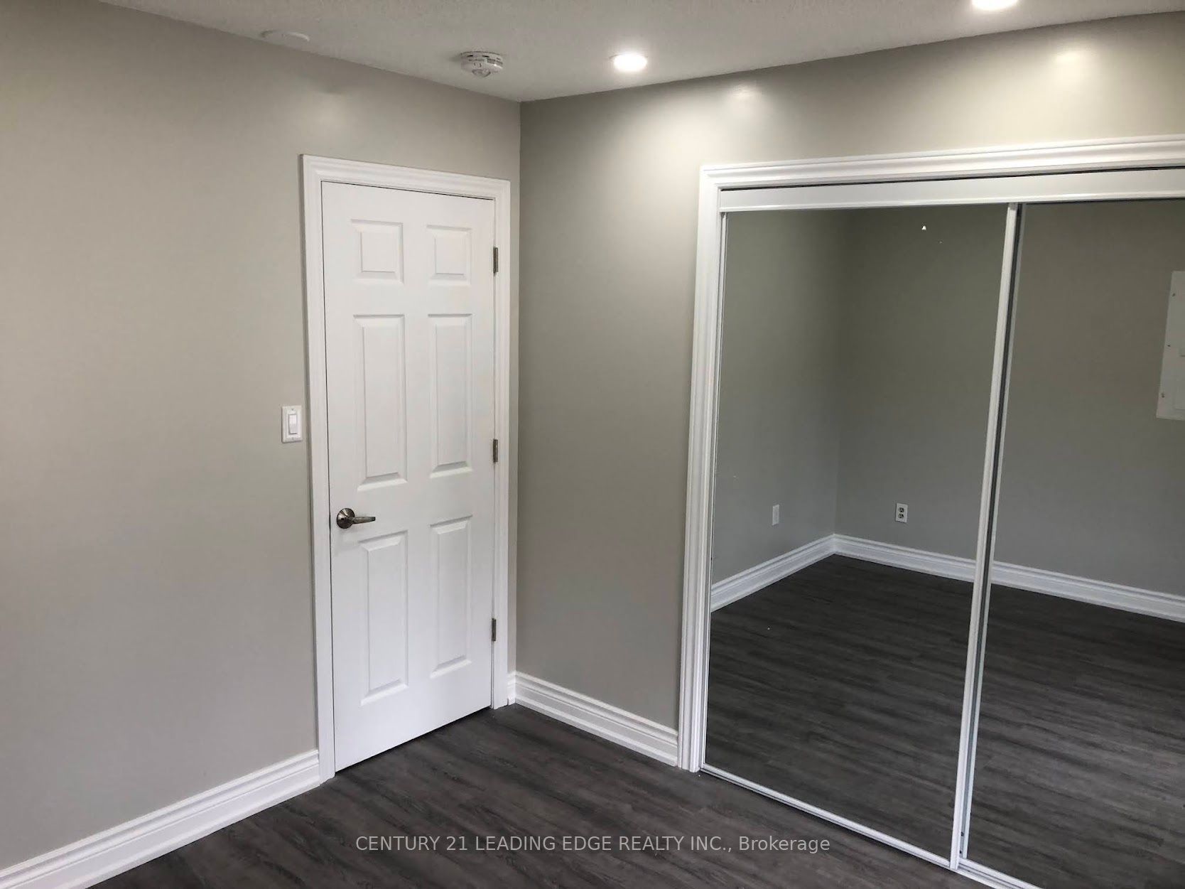 Unit 1 - 699 Attersley Drive, Oshawa 5