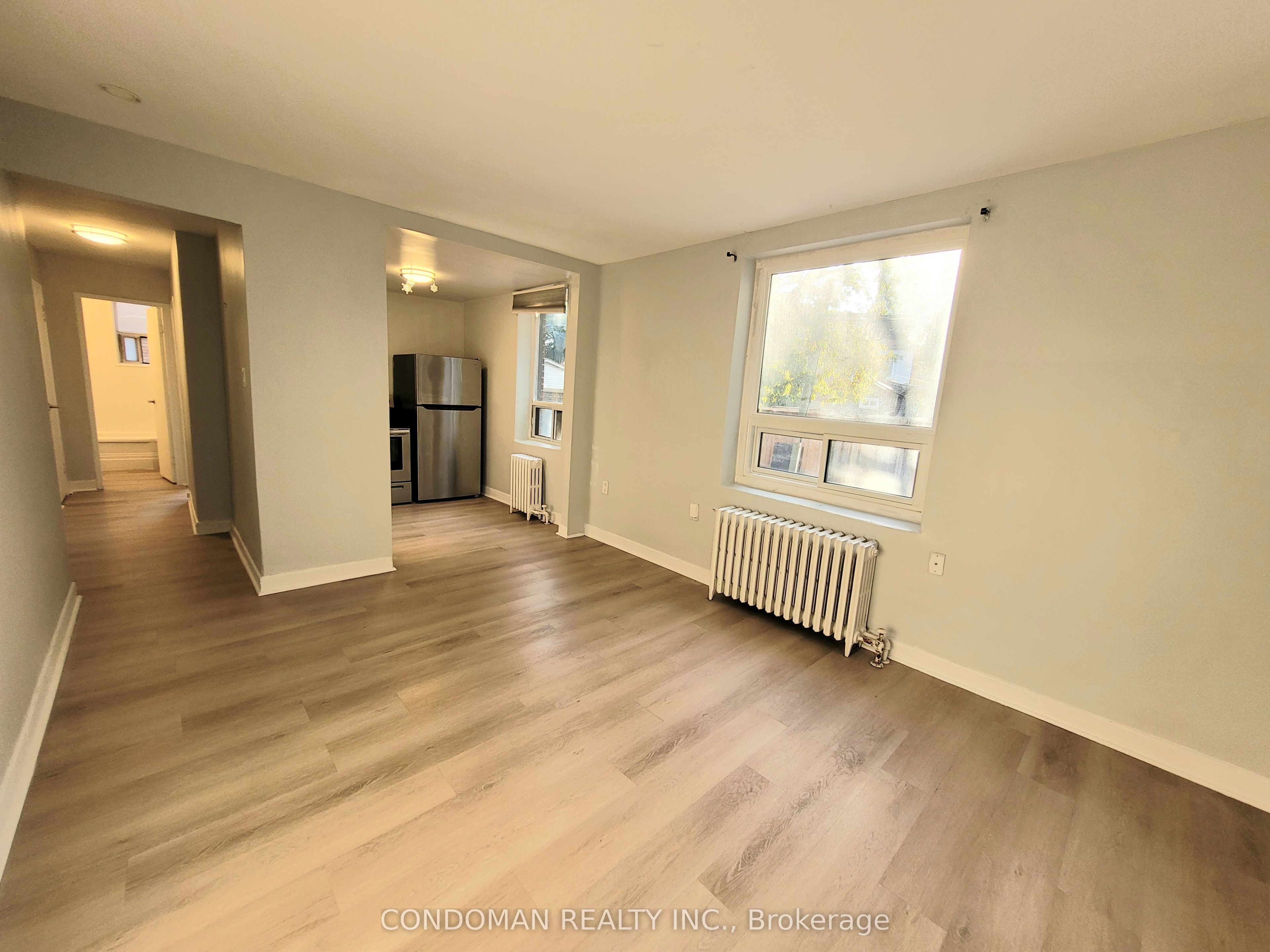Unit 104 - 852 Broadview Avenue, Toronto 2