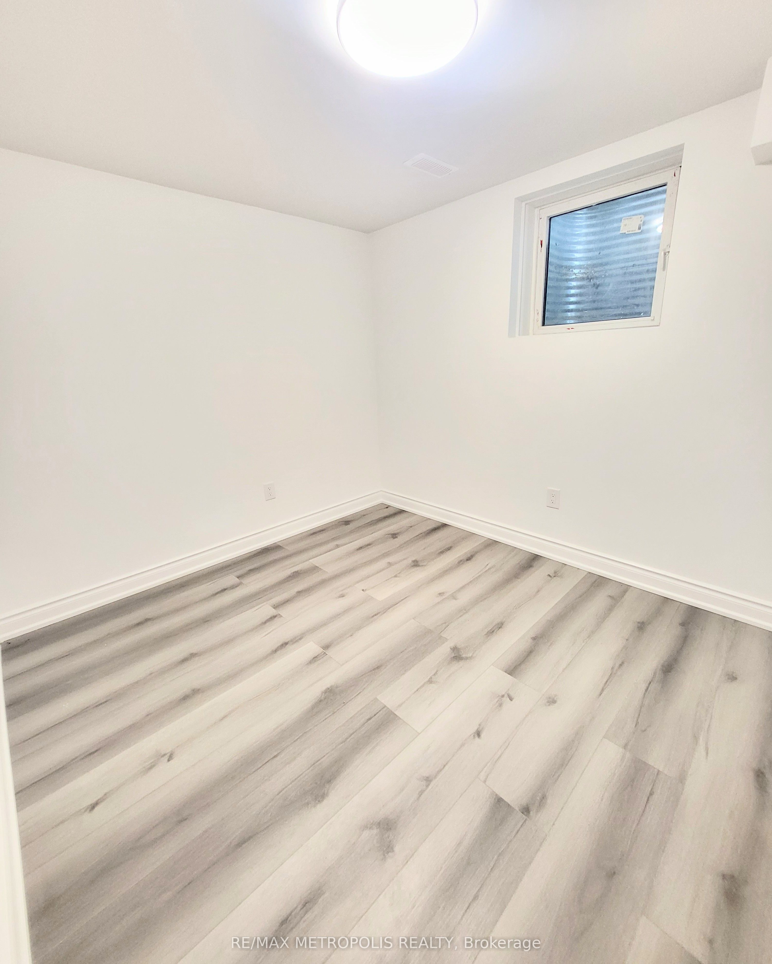 Unit Bsmt - 40 Placentia Boulevard, Scarborough 4