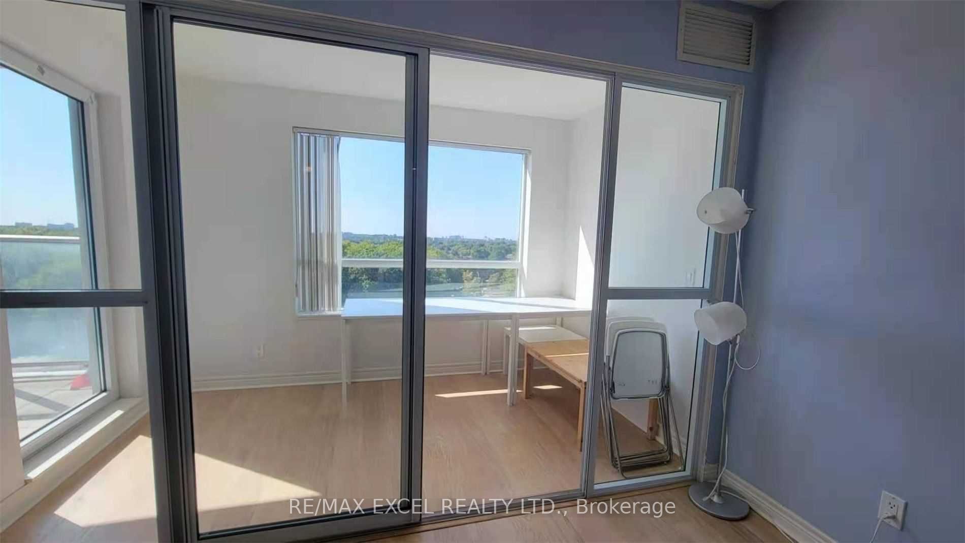 Unit 908 - 60 Town Centre Court, Scarborough 4