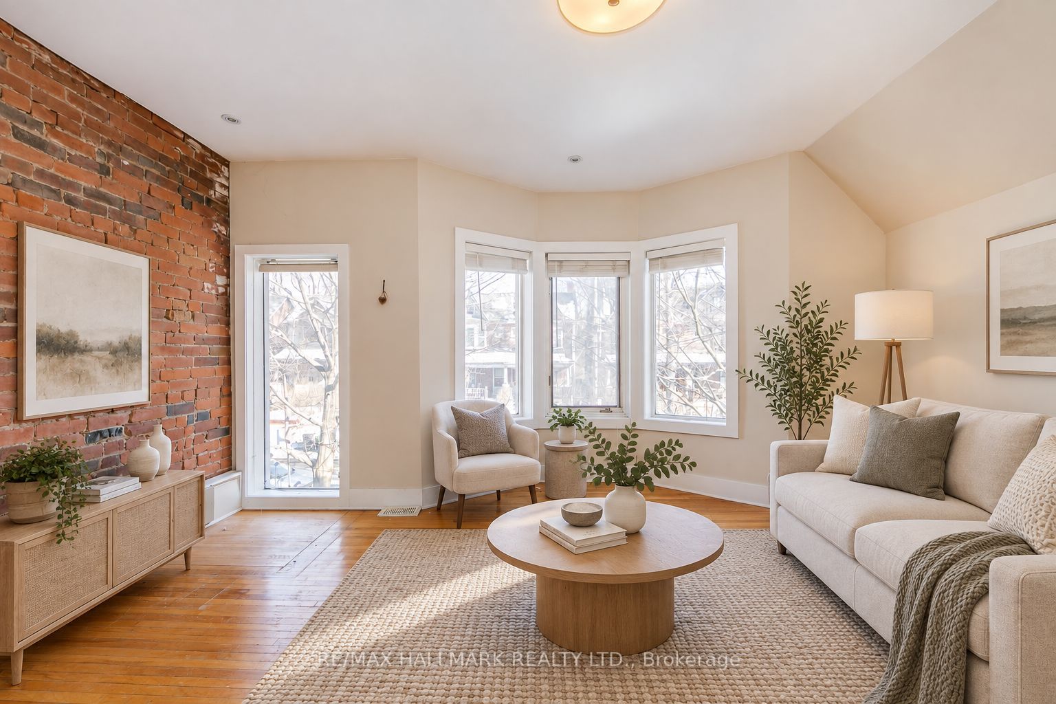 Unit Upper - 6 Prust Avenue, Toronto 2