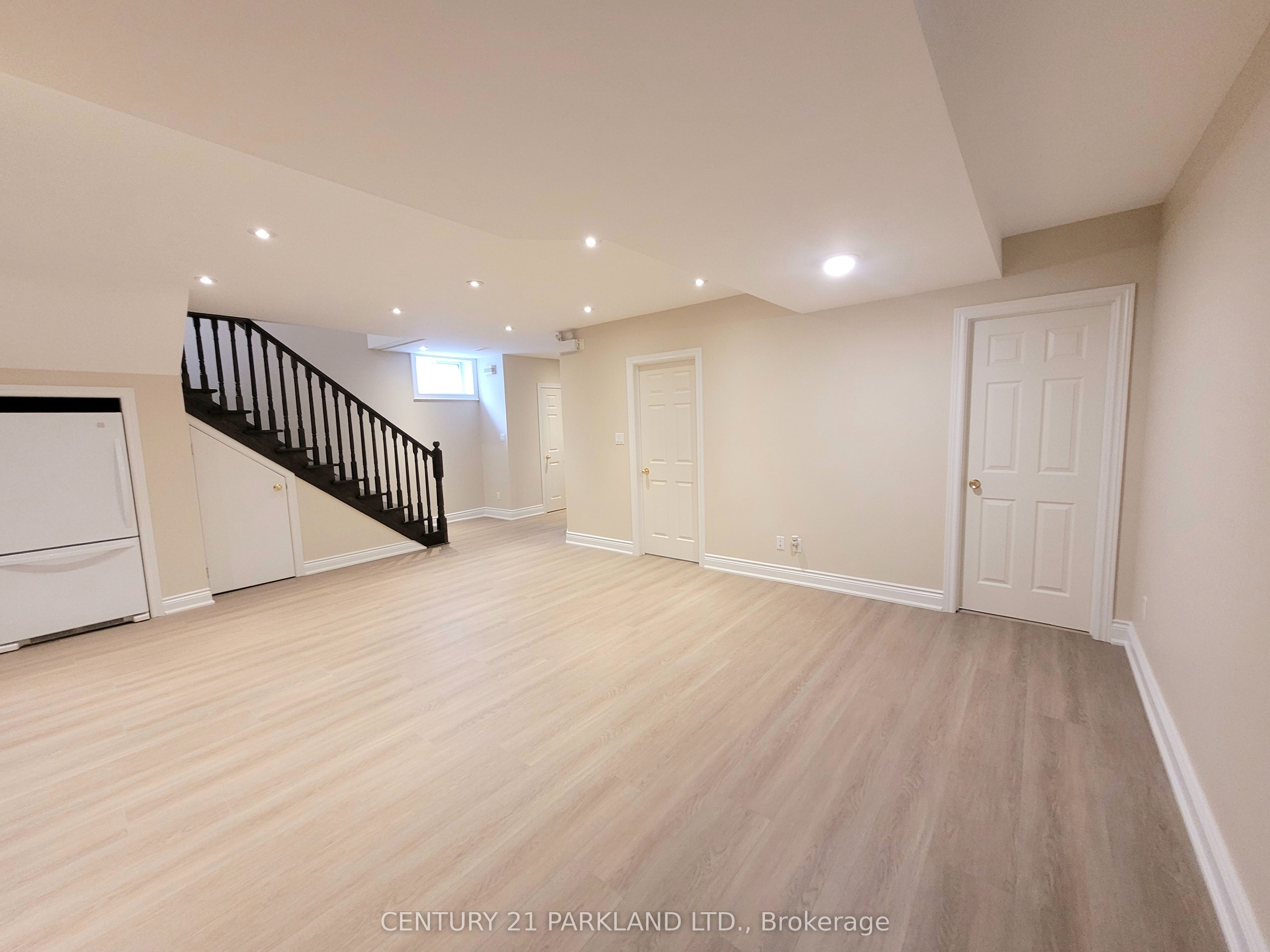 9 August Avenue, Scarborough 4