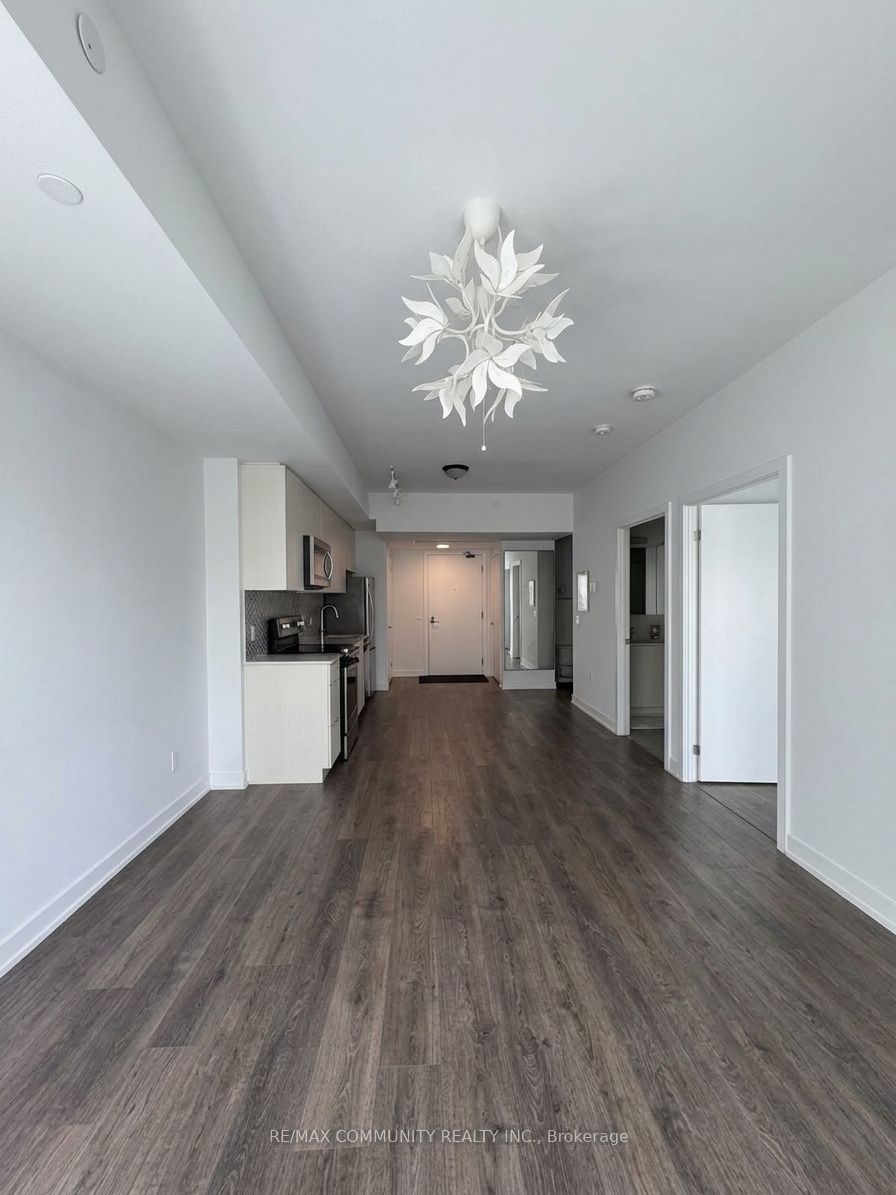Unit 312 B - 1604 charles Street, Whitby 3