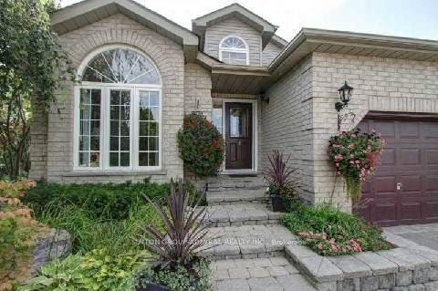 153 Niagara Drive, Oshawa 2