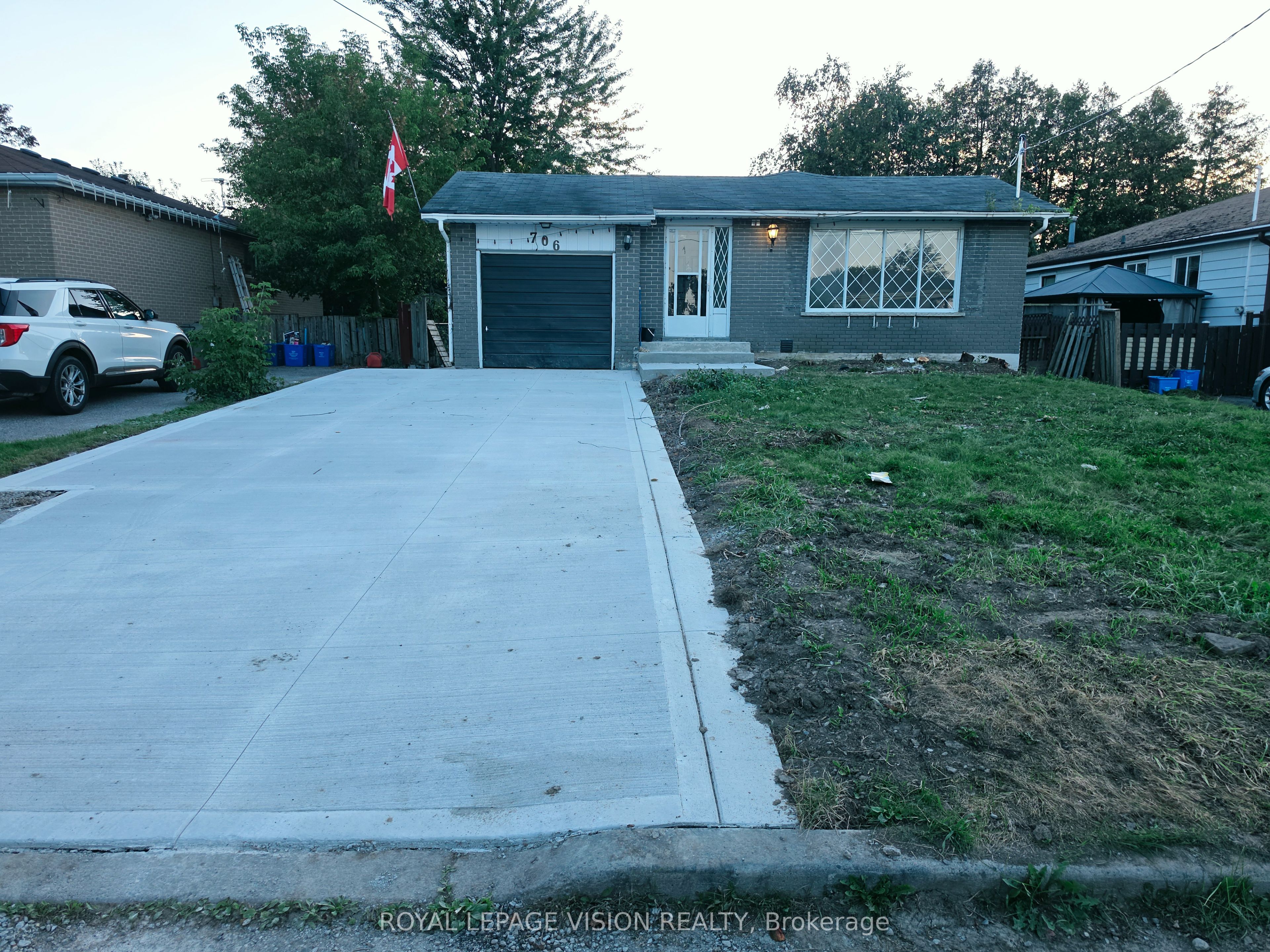 Unit Bsmt 1 - 706 Leaside Street, Pickering 1