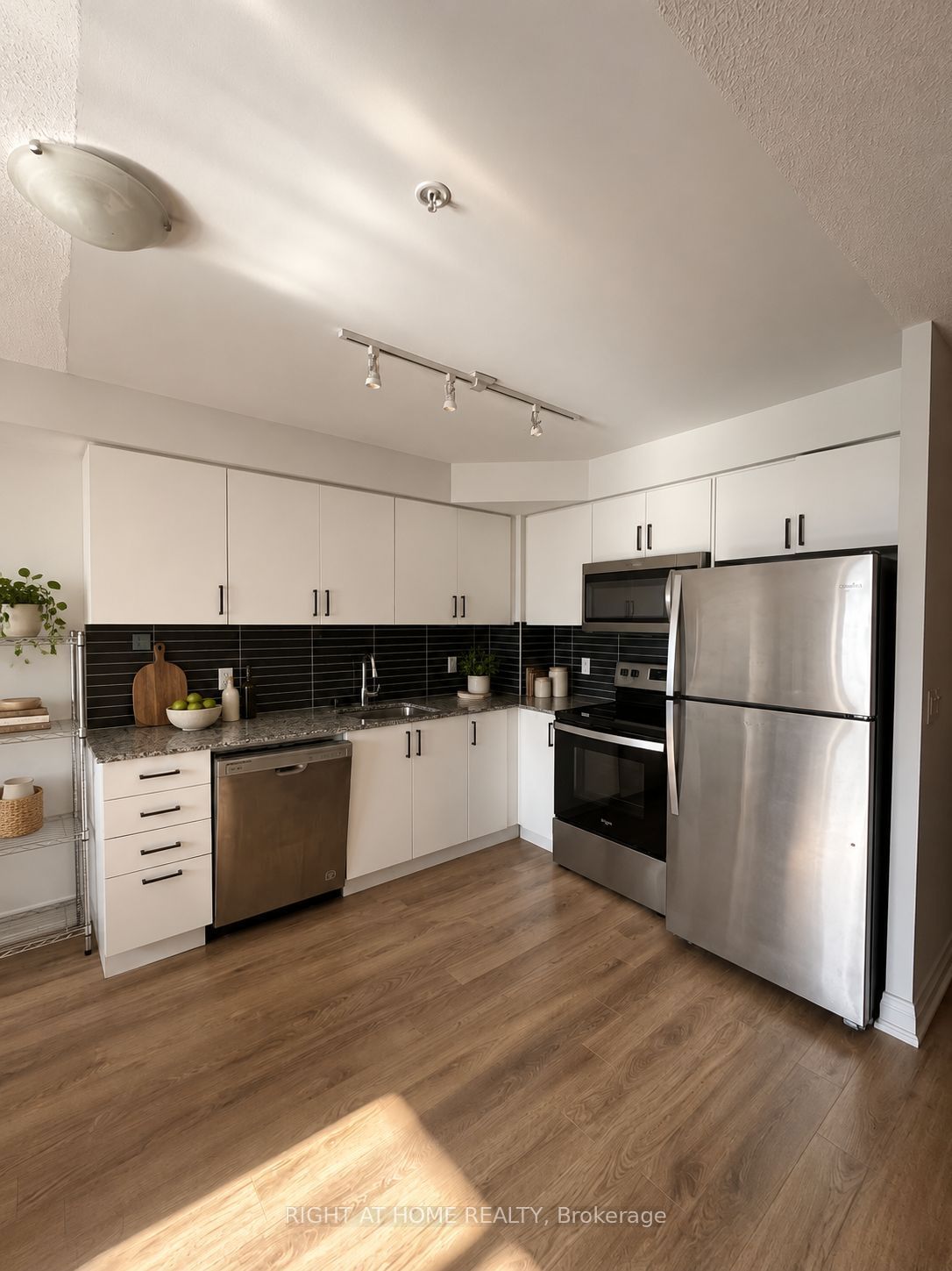 Unit 1607 - 20 Meadowglen Place, Scarborough 2
