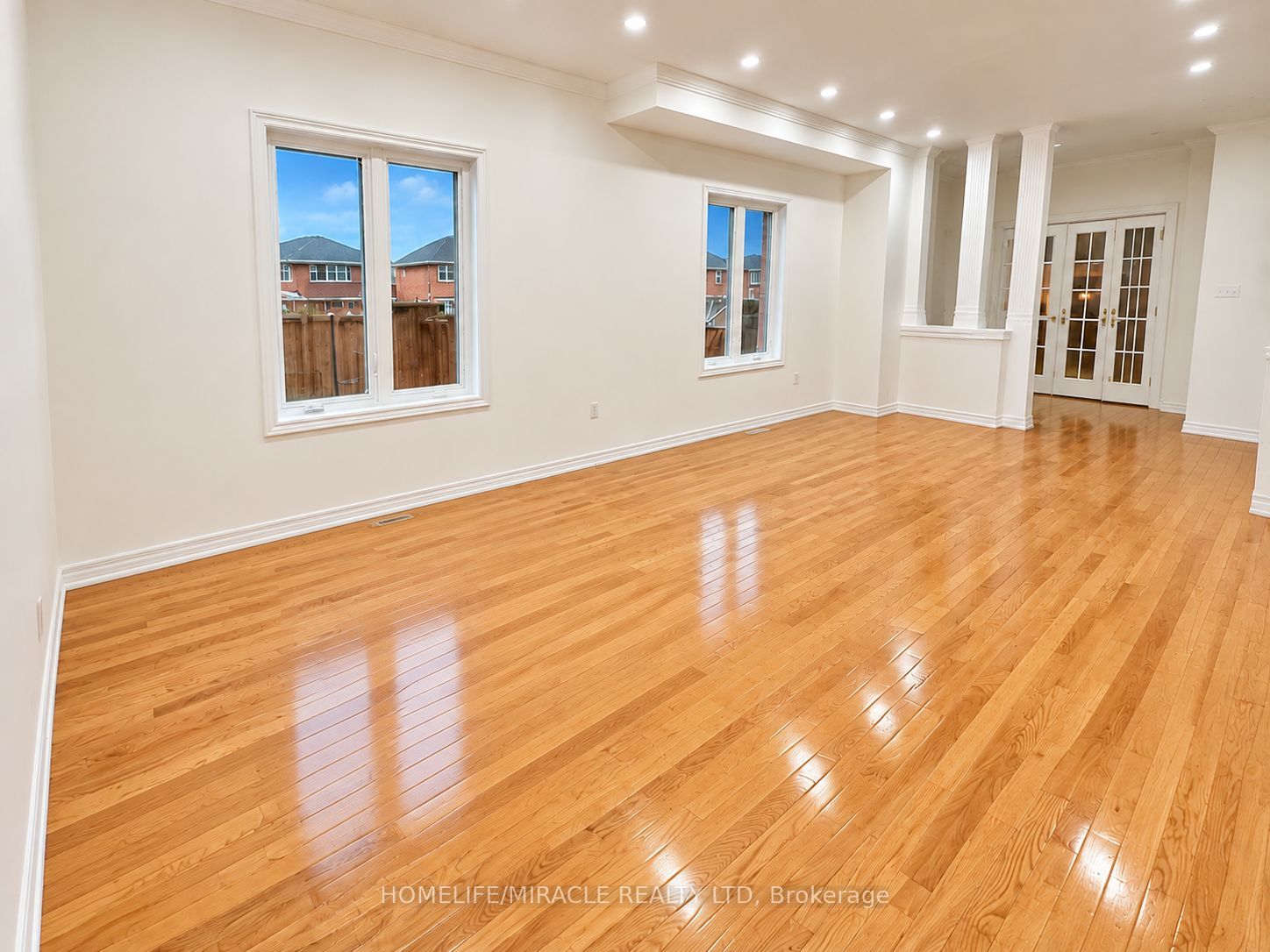 Unit Main - 56 Baycliffe Drive, Whitby 5