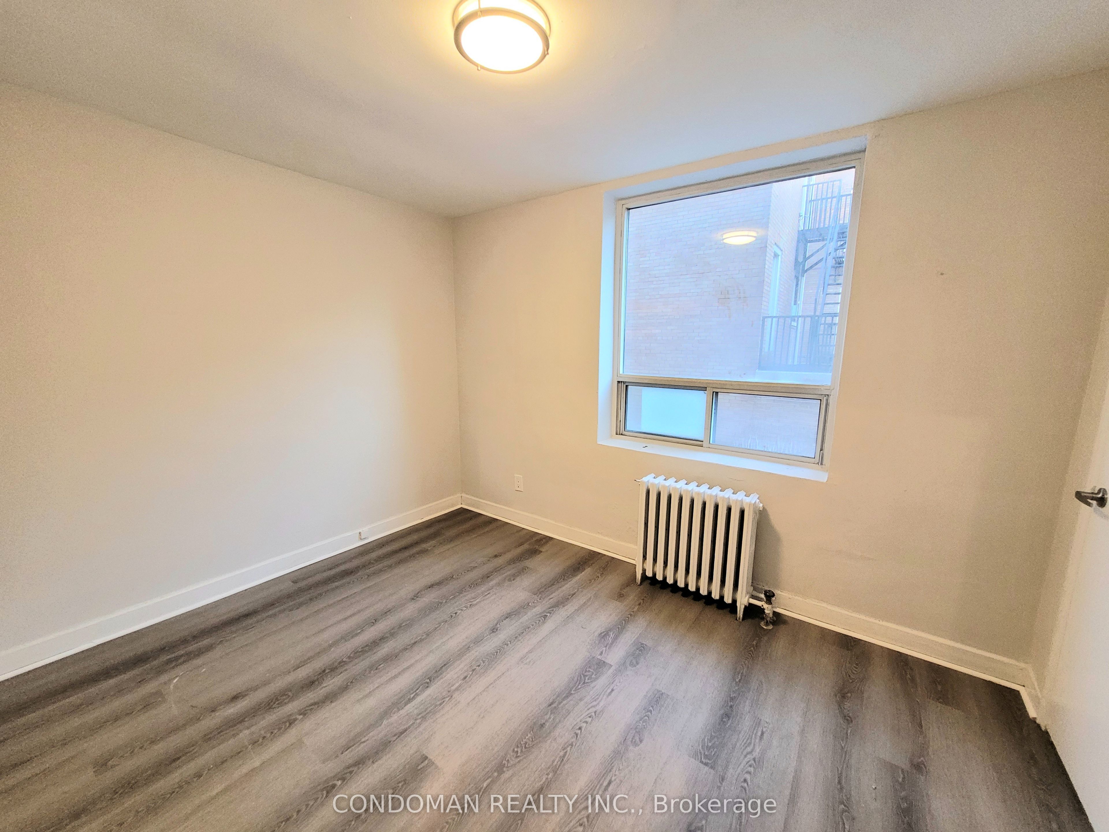 Unit 105 - 852 Broadview Avenue, Toronto 4