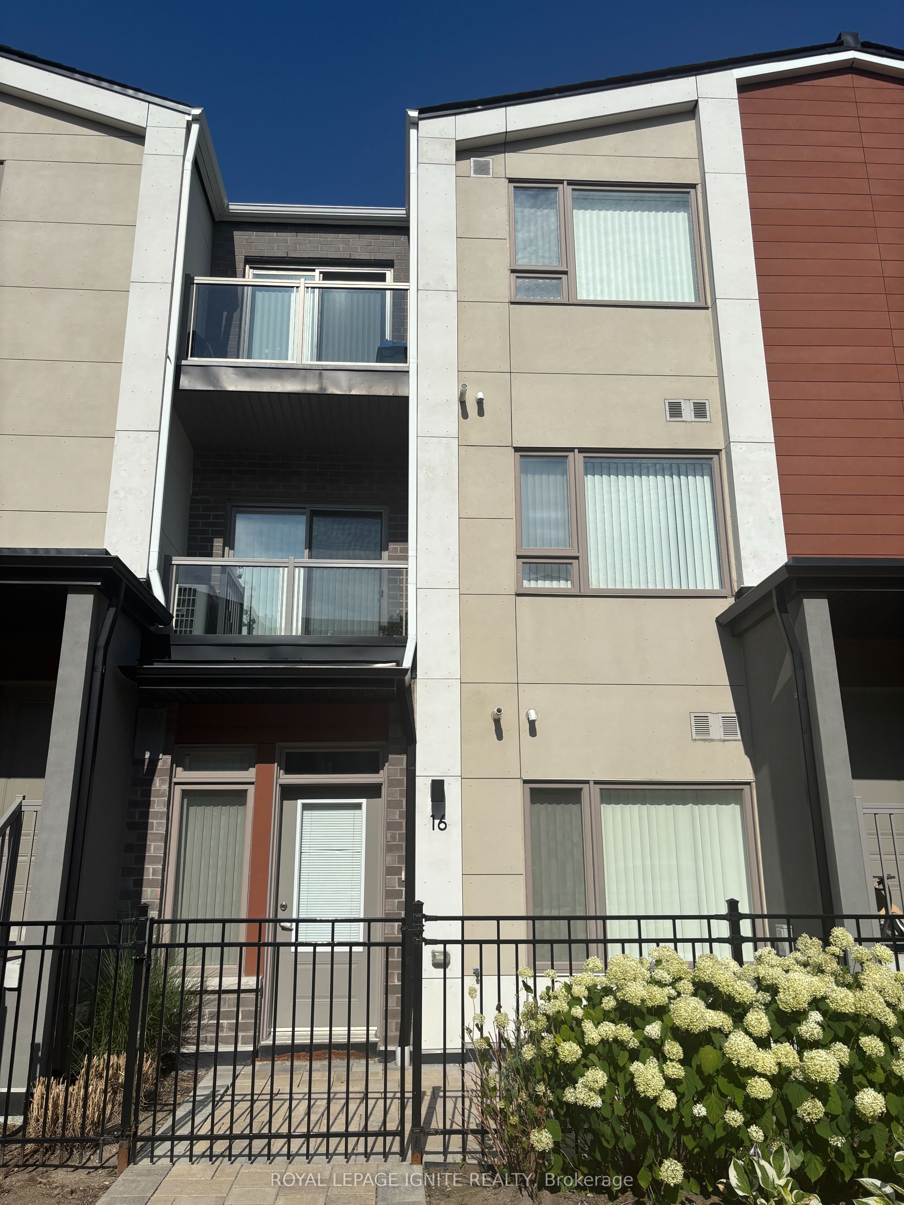 Unit 16 - 60 Orchid Place Drive, Scarborough 2