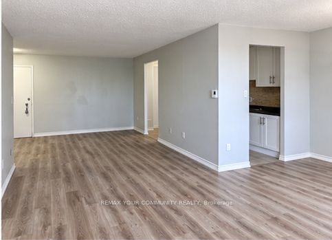 Unit 131 - 199 Hillcroft Street, Oshawa 3