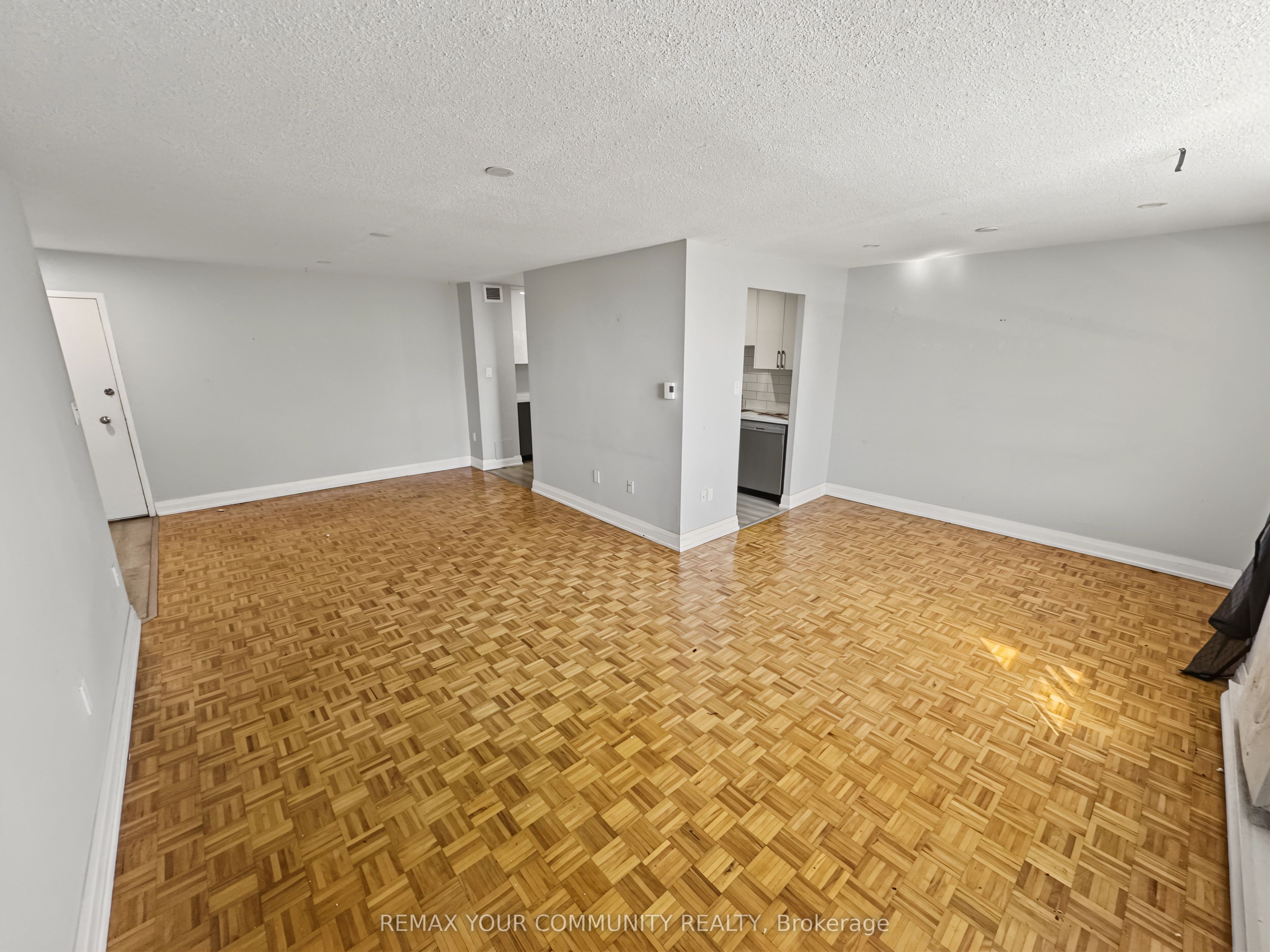 Unit 141 - 199 Hillcroft Street, Oshawa 2
