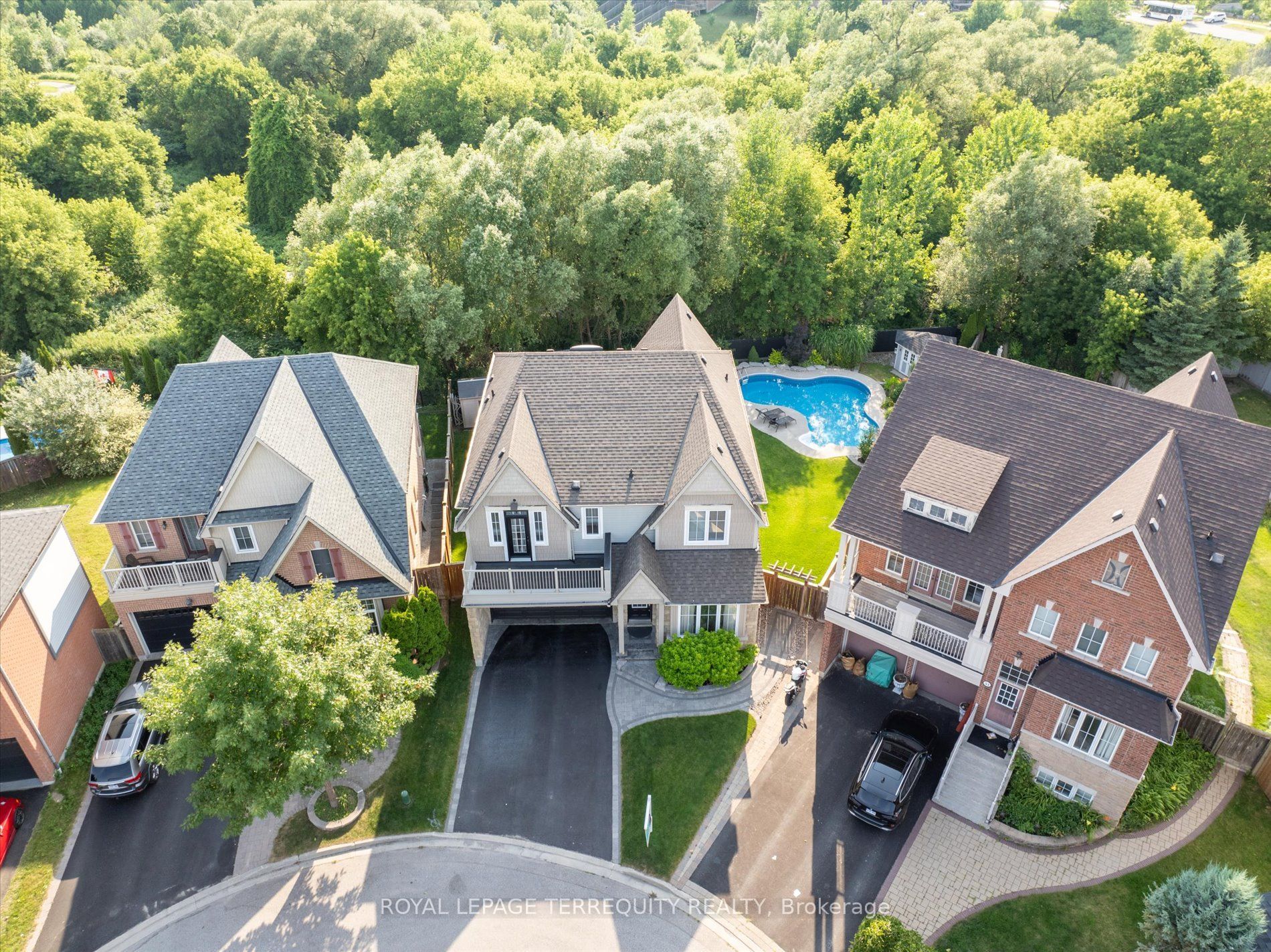 Unit Room 2 - 55 Rushbrooke Way, Ajax 1