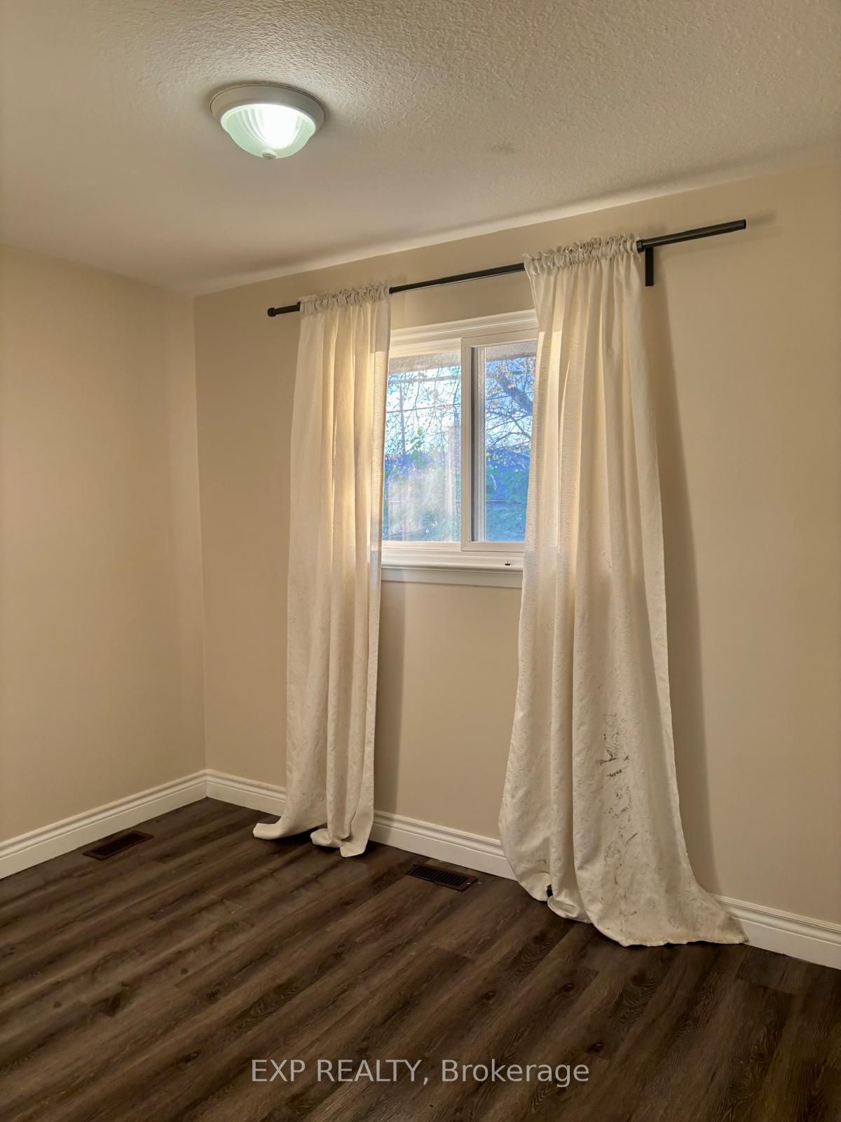 24 Cora Crescent, Scarborough 5