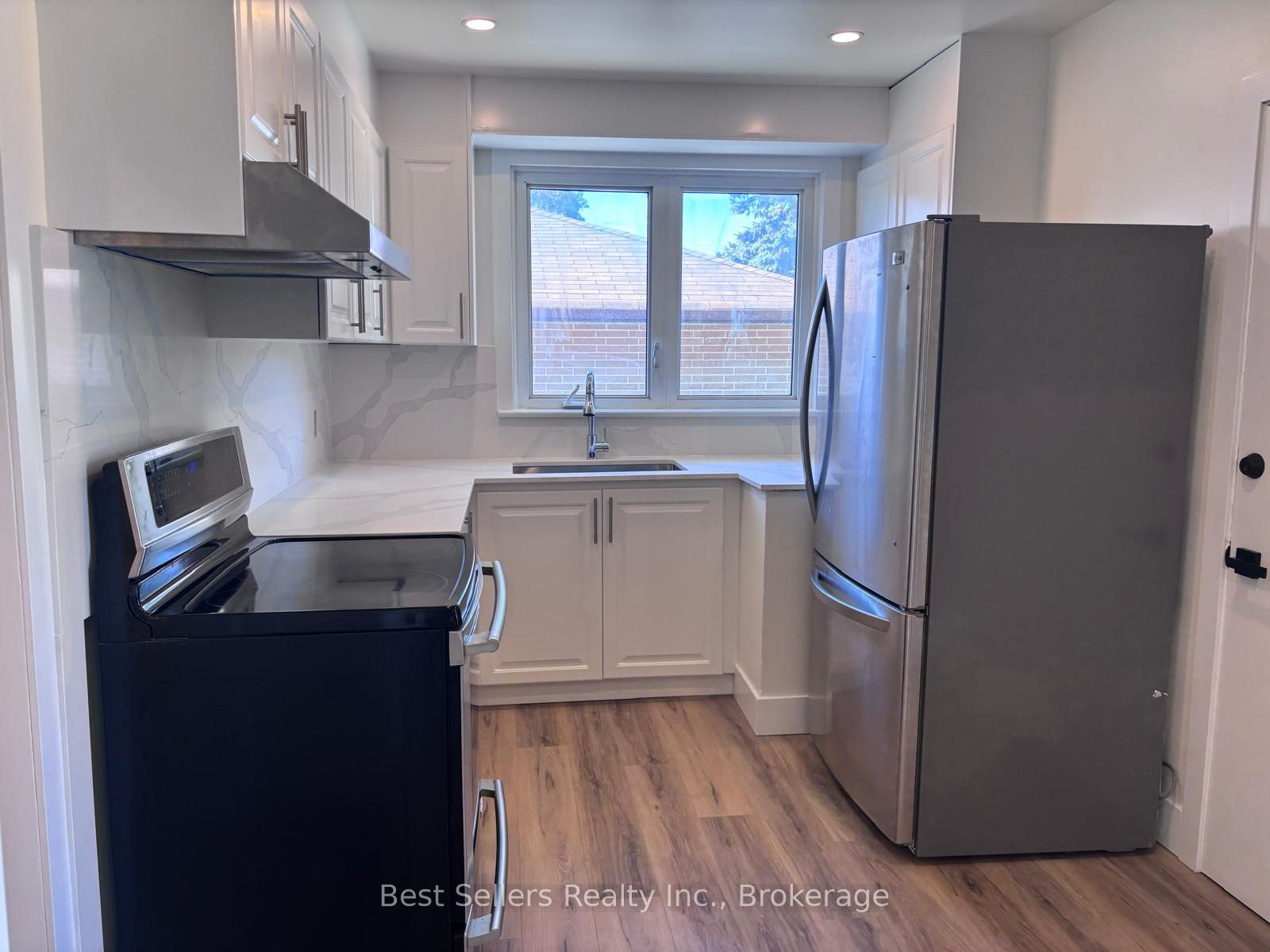 Unit MAIN - 767 Gaspe Avenue, Oshawa 5