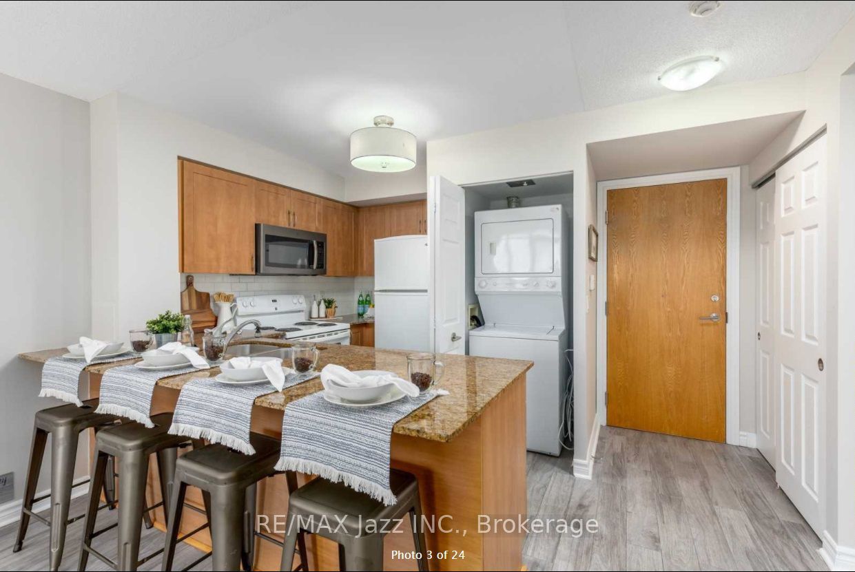 Unit 606 - 340 Watson Street W, Whitby 2