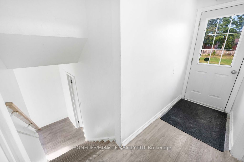 Unit Basement - 2037 Simcoe Street N, Oshawa 1
