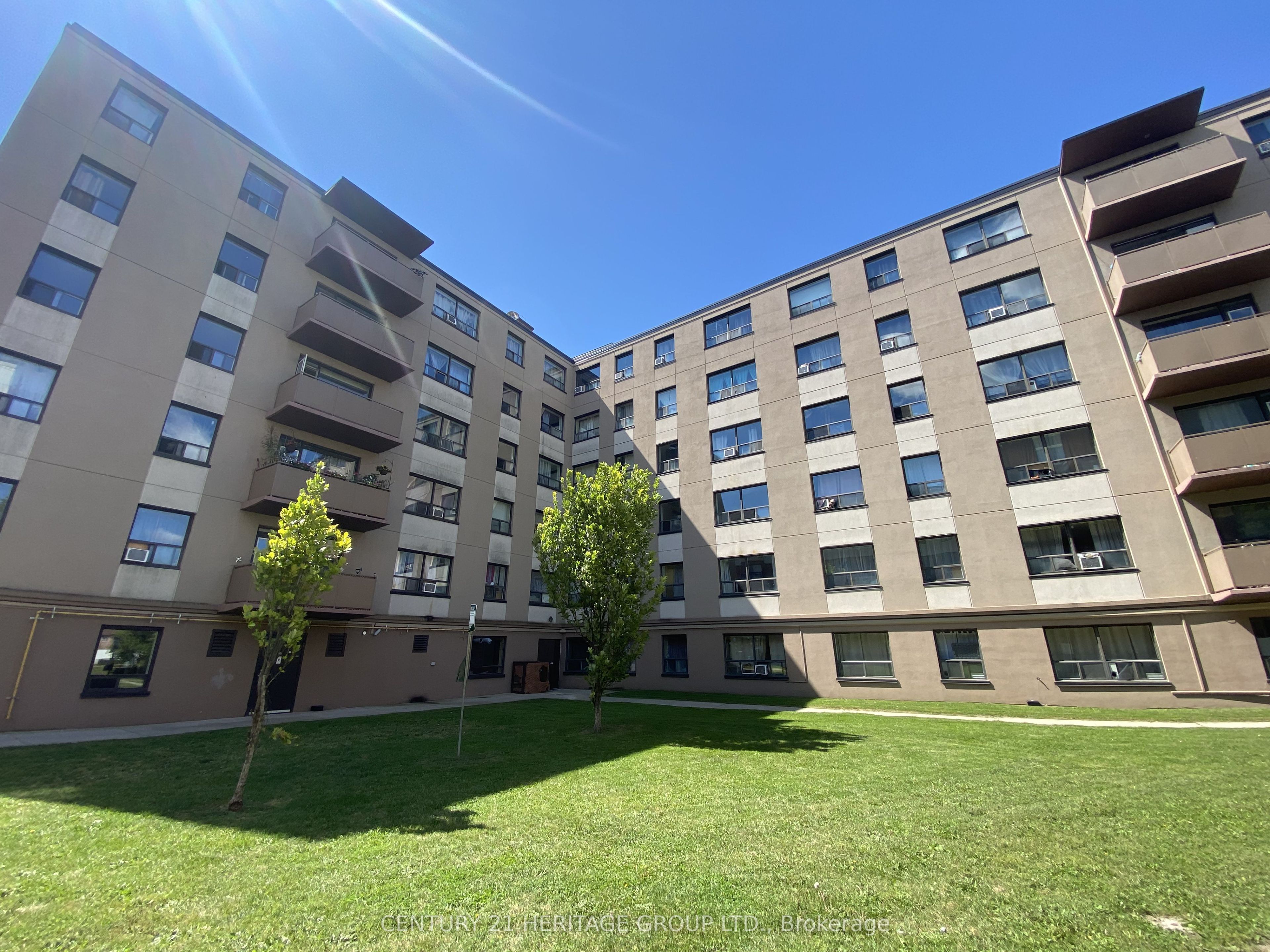 Unit 211 - 3101 Eglinton Avenue E, Scarborough 2