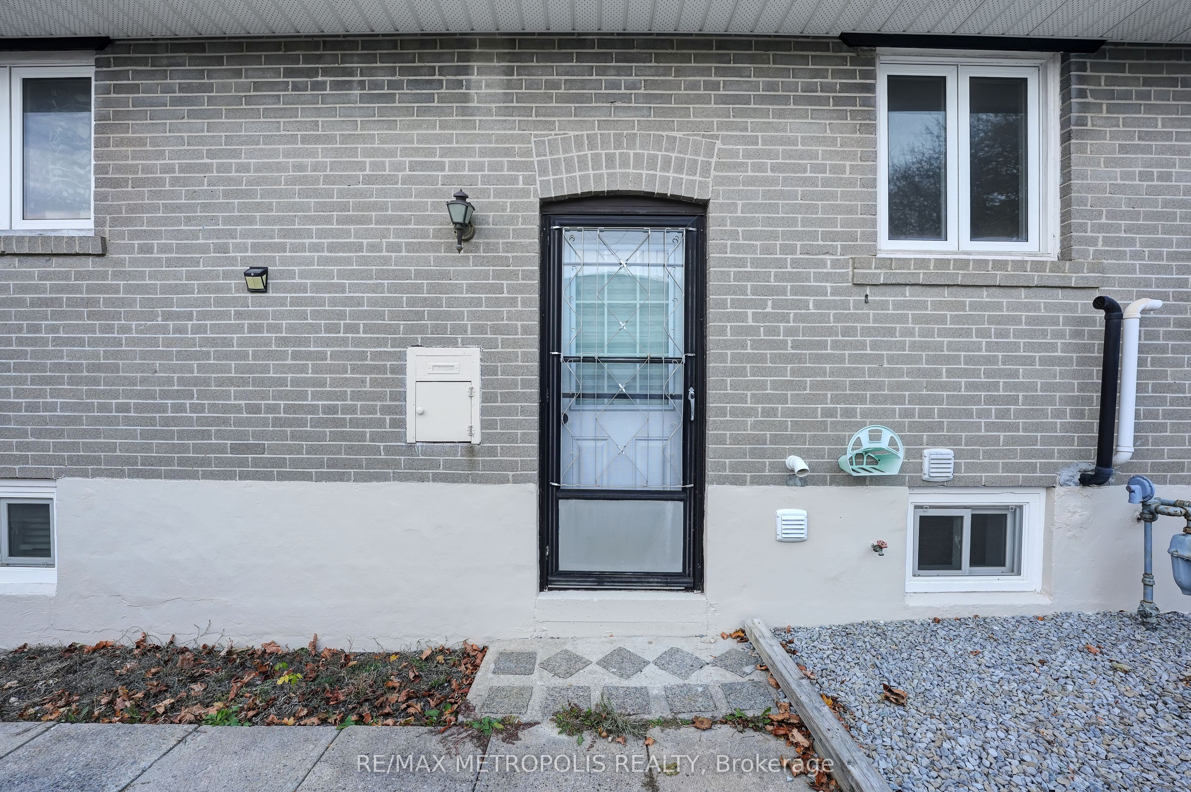 Unit Basement - 268 Penn Avenue, Newmarket 2