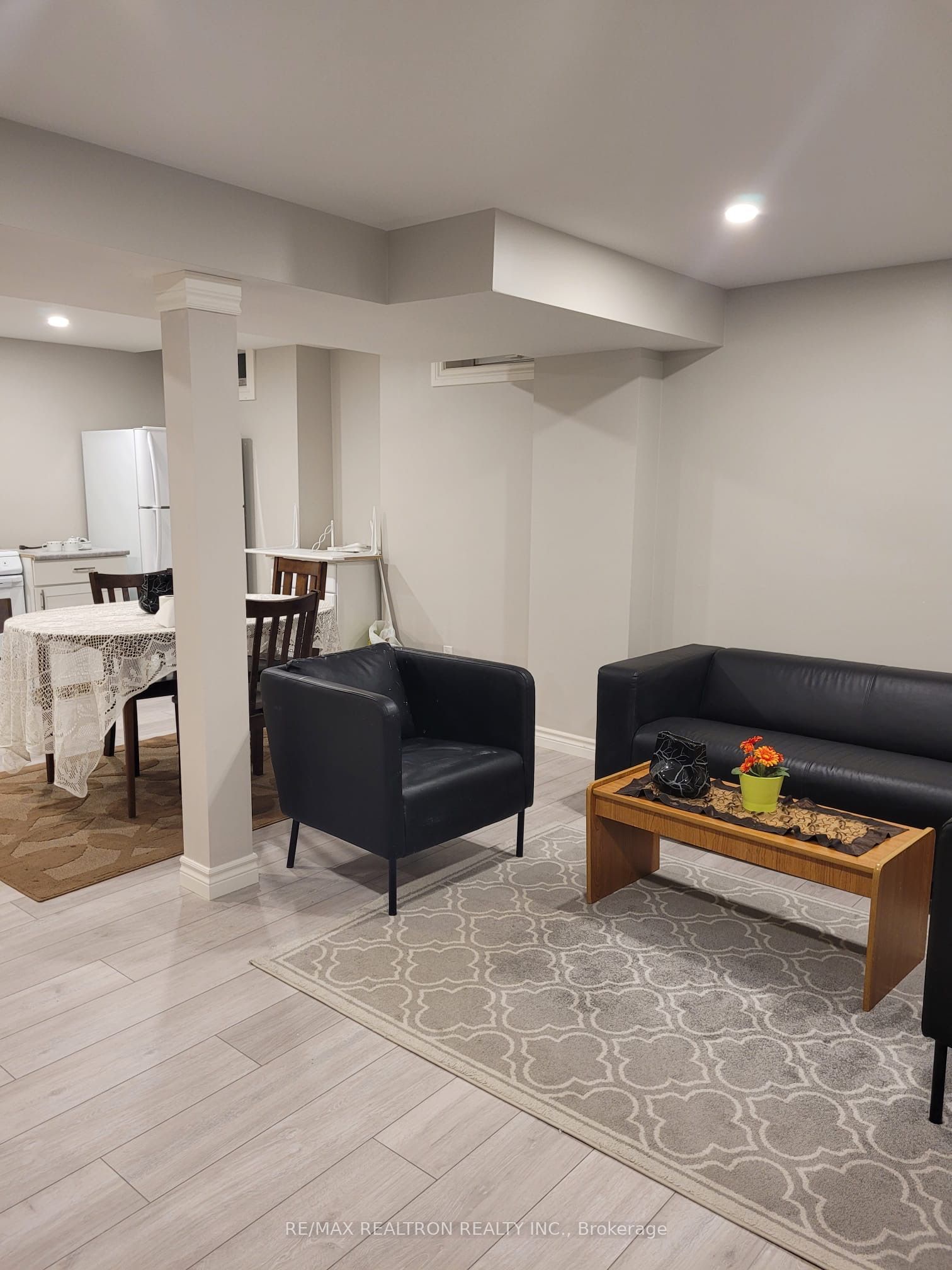 Unit Bsmt B - 7 Billingham Heights, Aurora 1