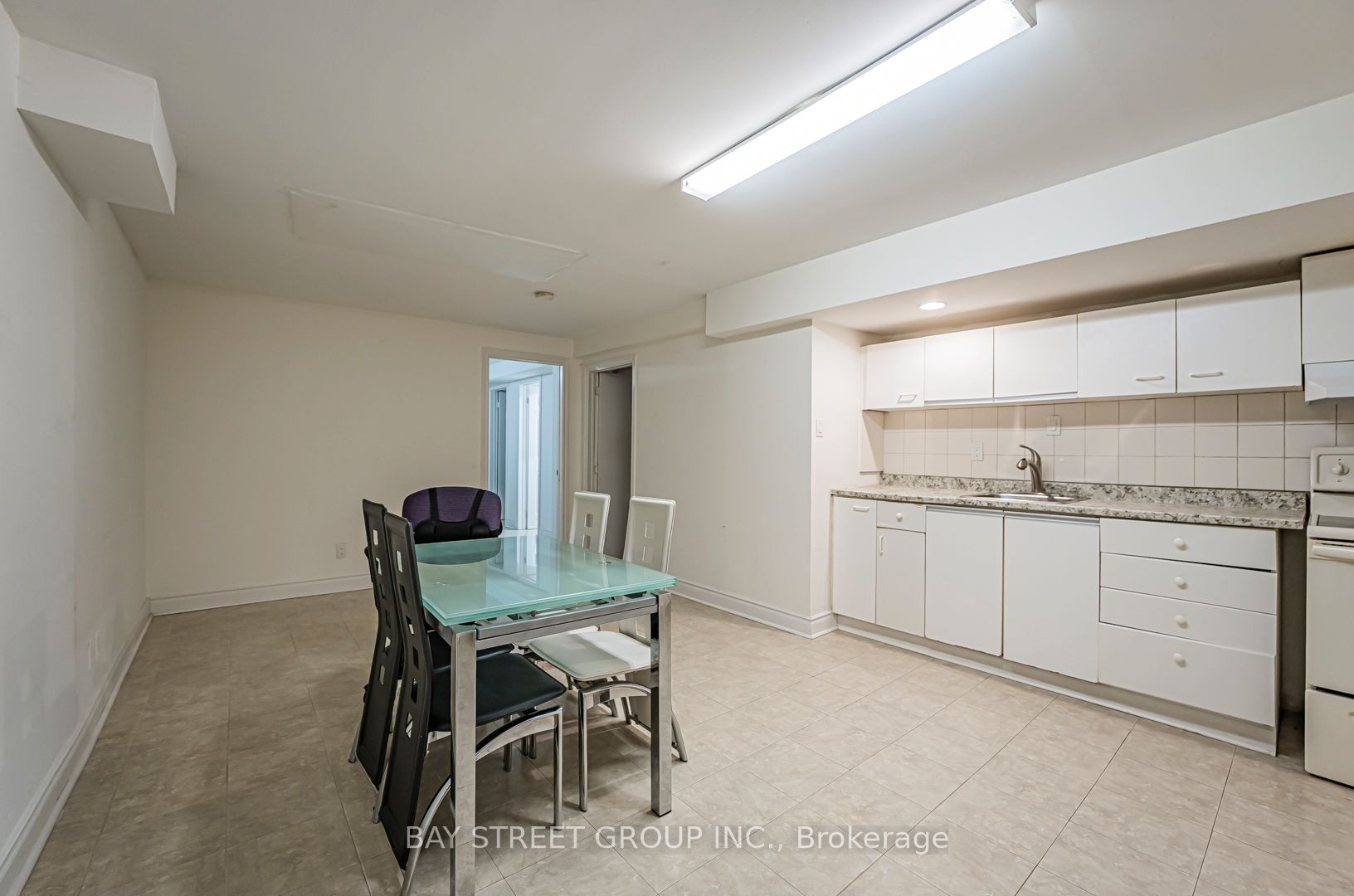 29 Ashmore Crescent, Markham 4