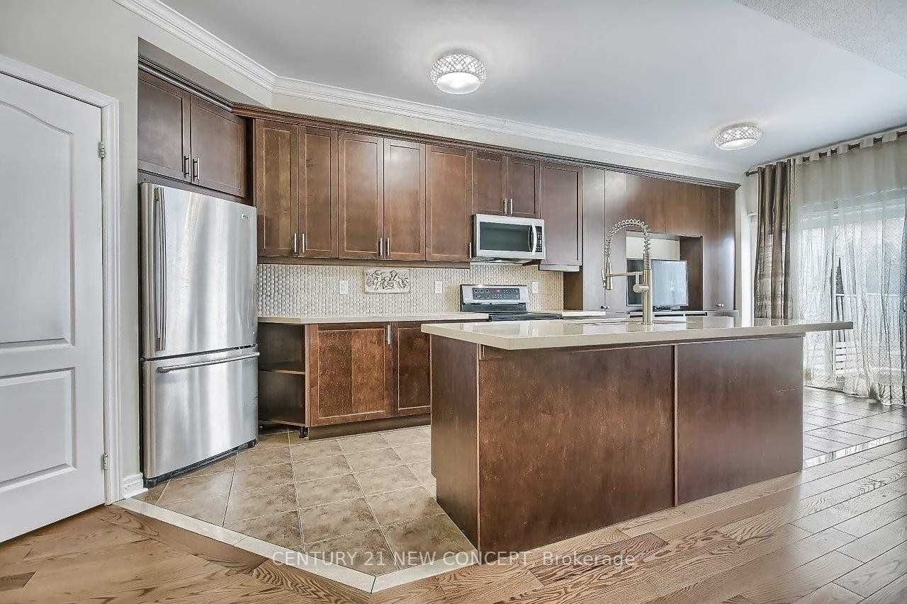 50 Woodville Drive, Vaughan 4