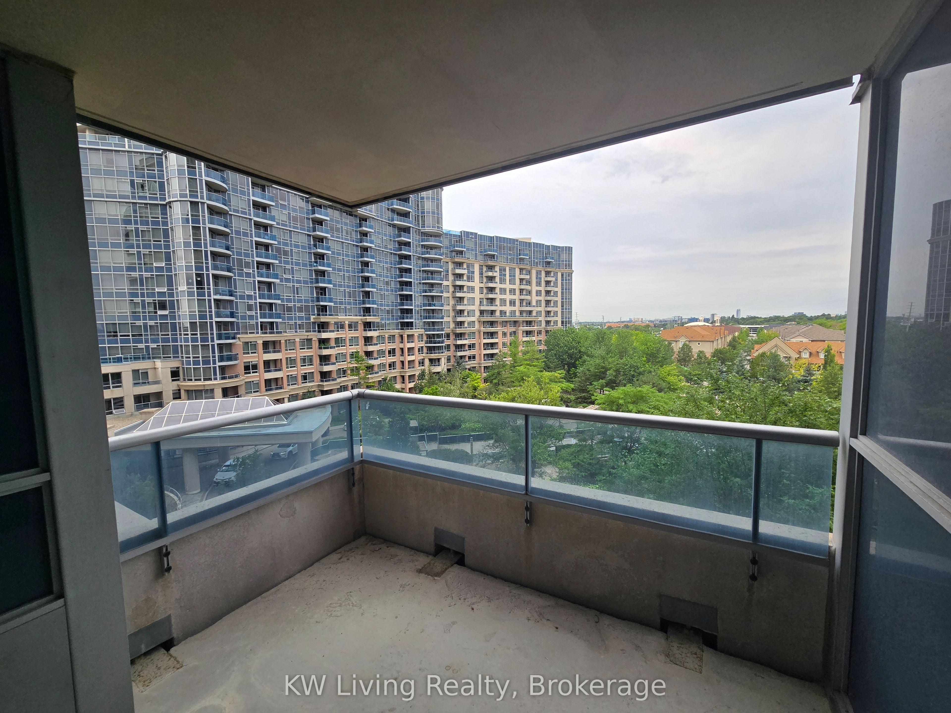 Unit 701 - 33 Cox Boulevard, Markham 5