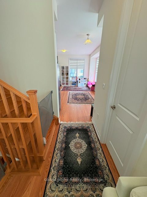 64 Seine Lane E, Richmond Hill 4