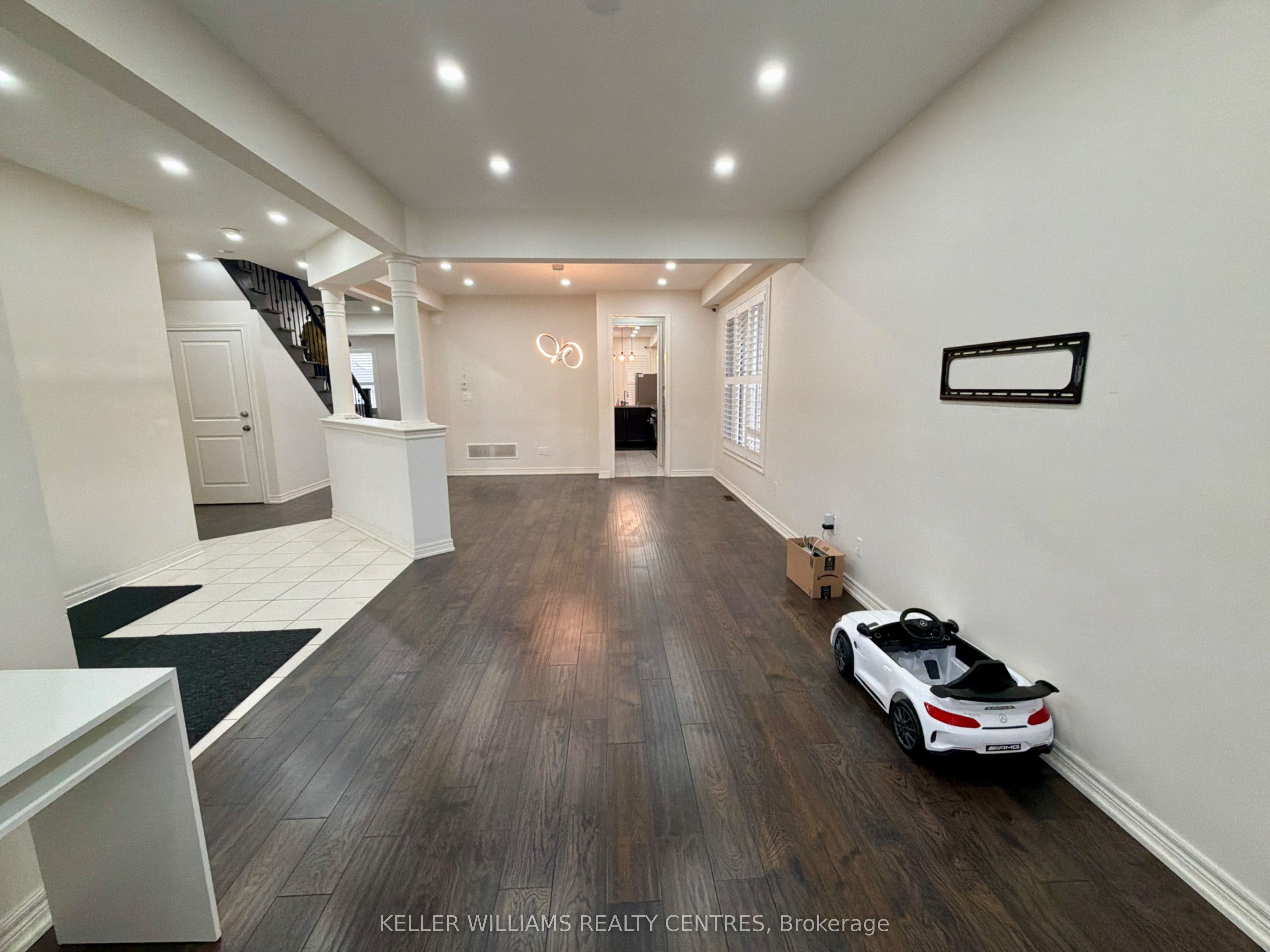 Unit UPPER - 20 Owens Road, New Tecumseth 4