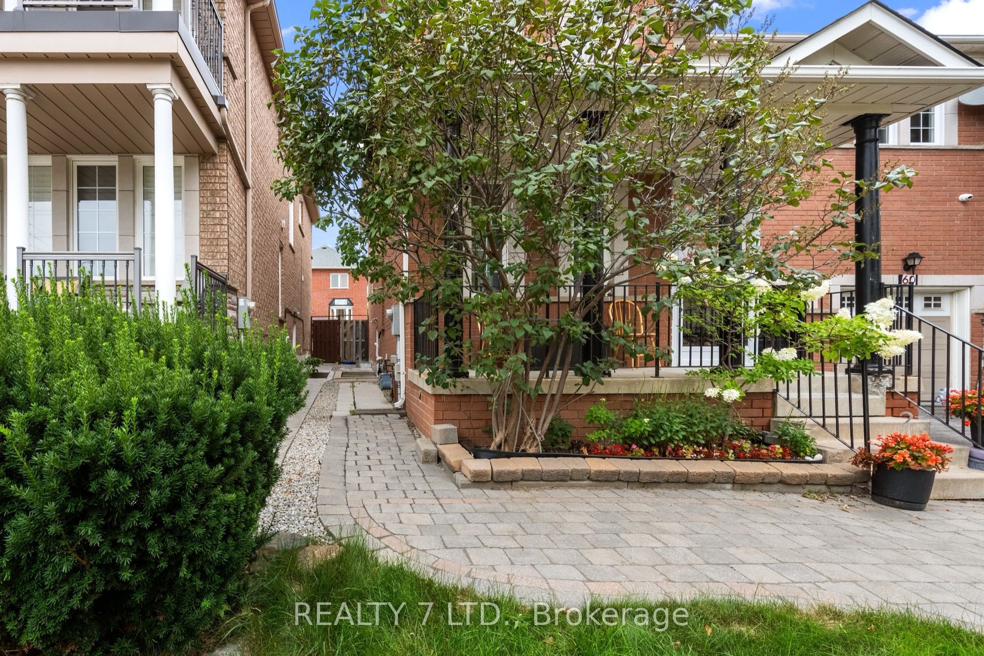 Unit Bsmt - 62 Fairlane Crescent, Vaughan 3