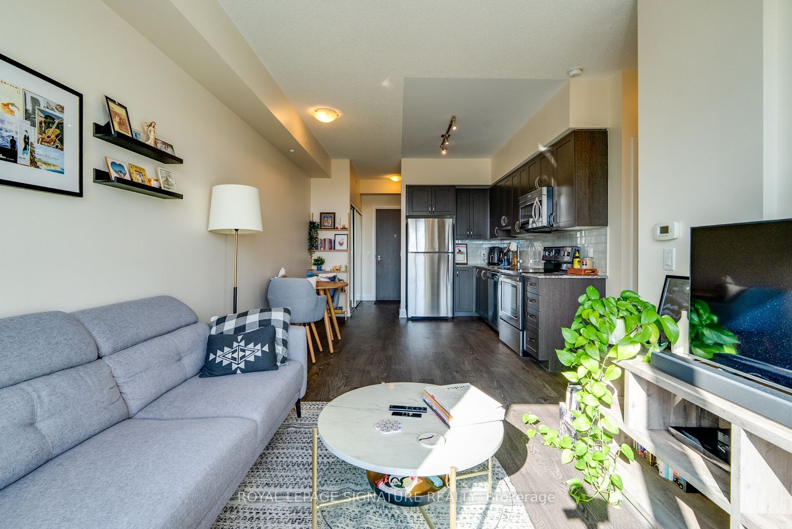 Unit 518 - 7900 Bathurst Street, Vaughan 4