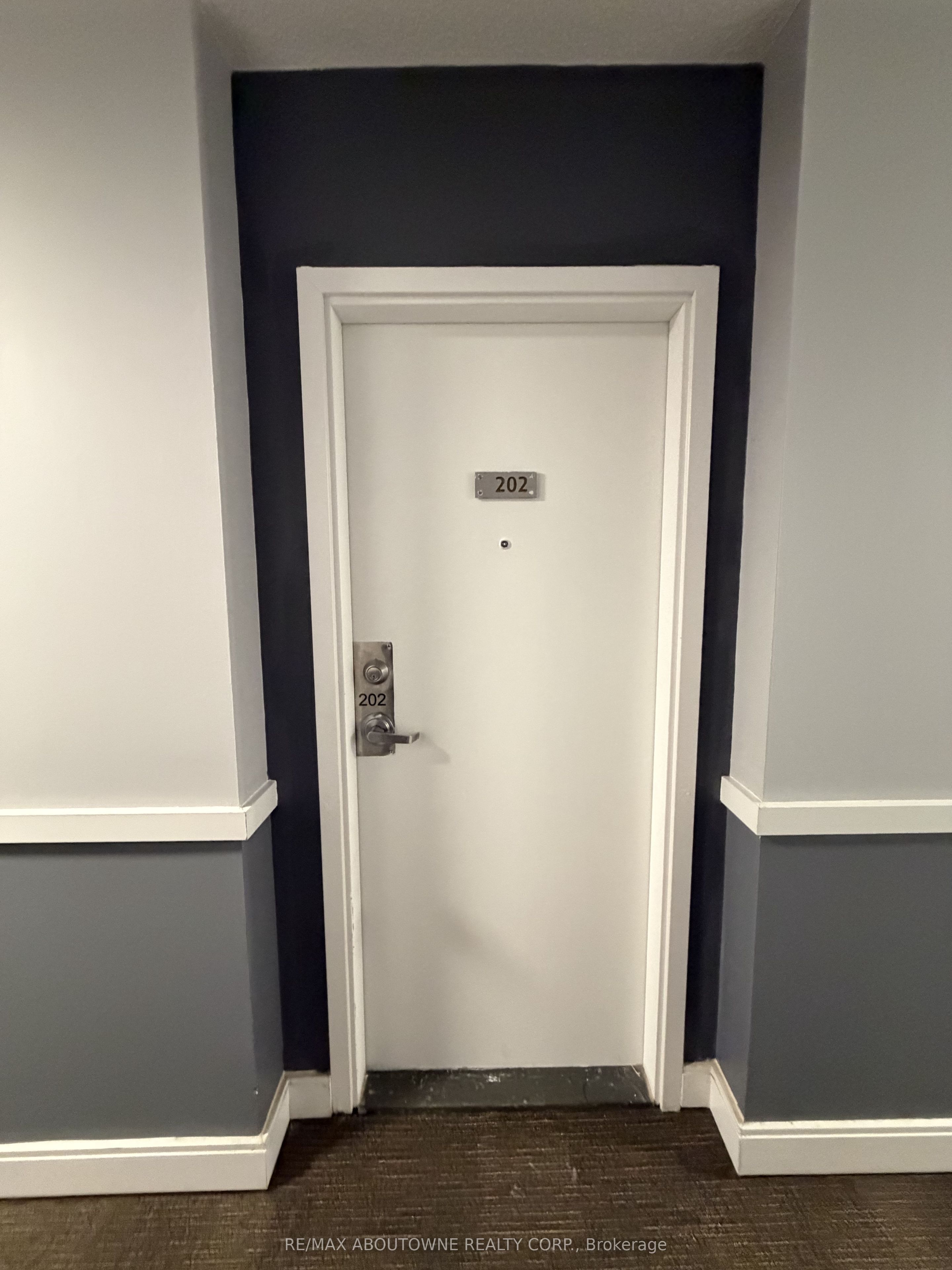 Unit 602 - 145 Wellington Street W, Aurora 2