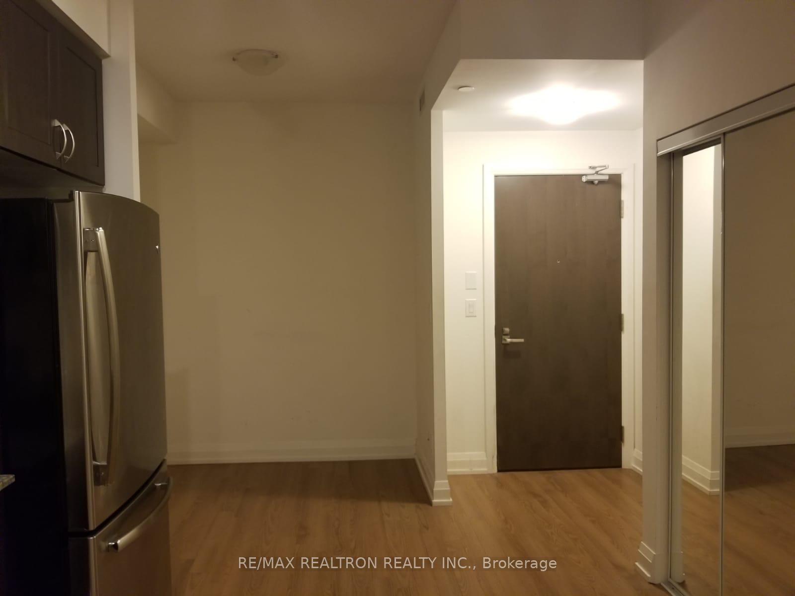 Unit 2412 - 7171 Yonge Street, Markham 3