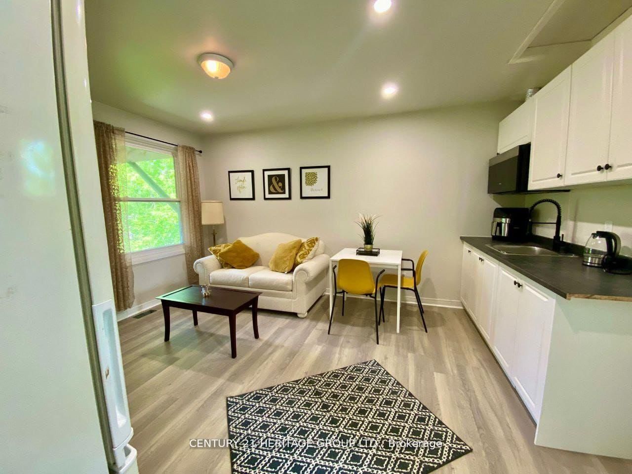 Unit B - 287 Lorne Avenue, Newmarket 4