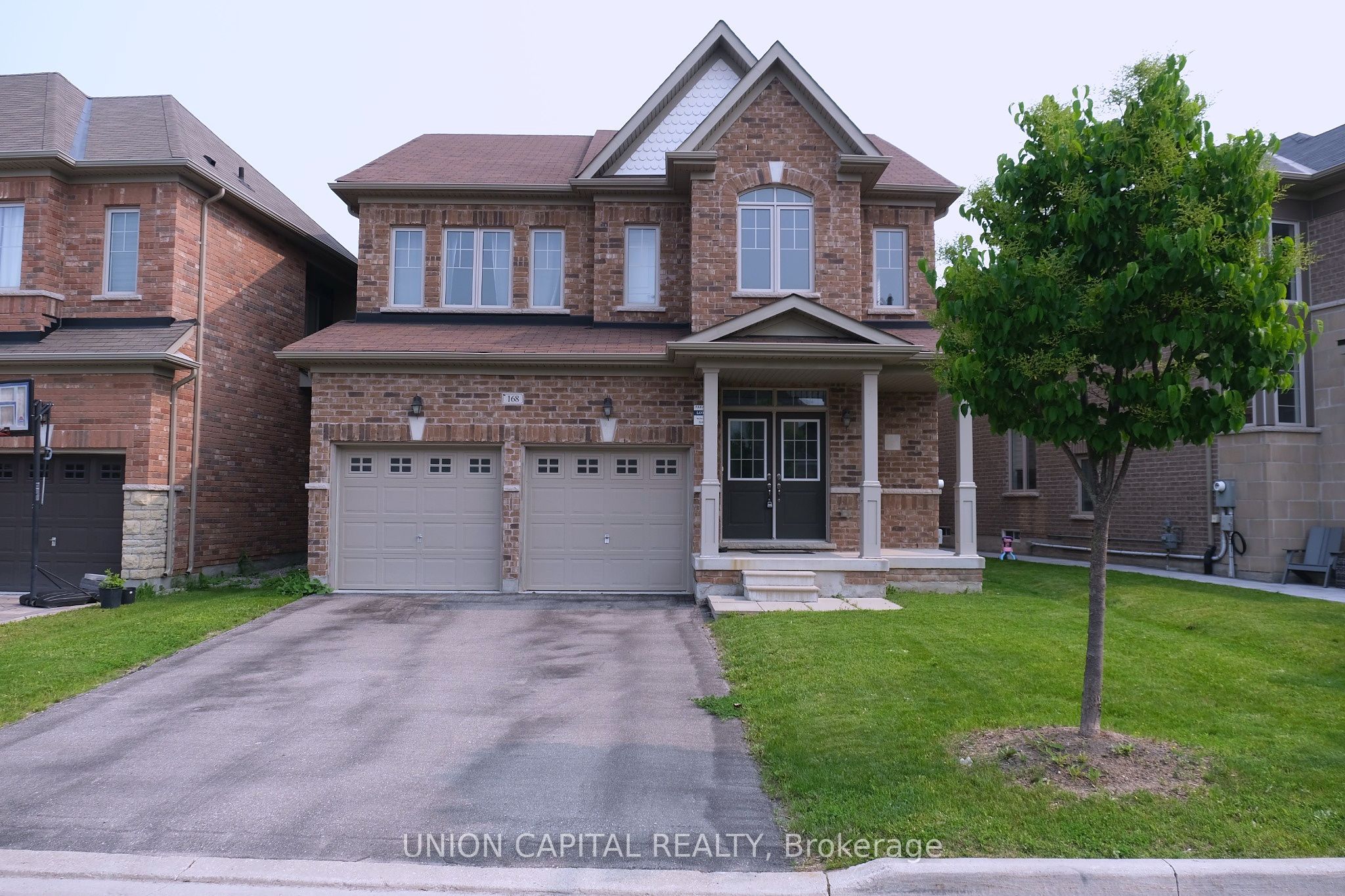 168 Roy Harper Avenue, Aurora 1