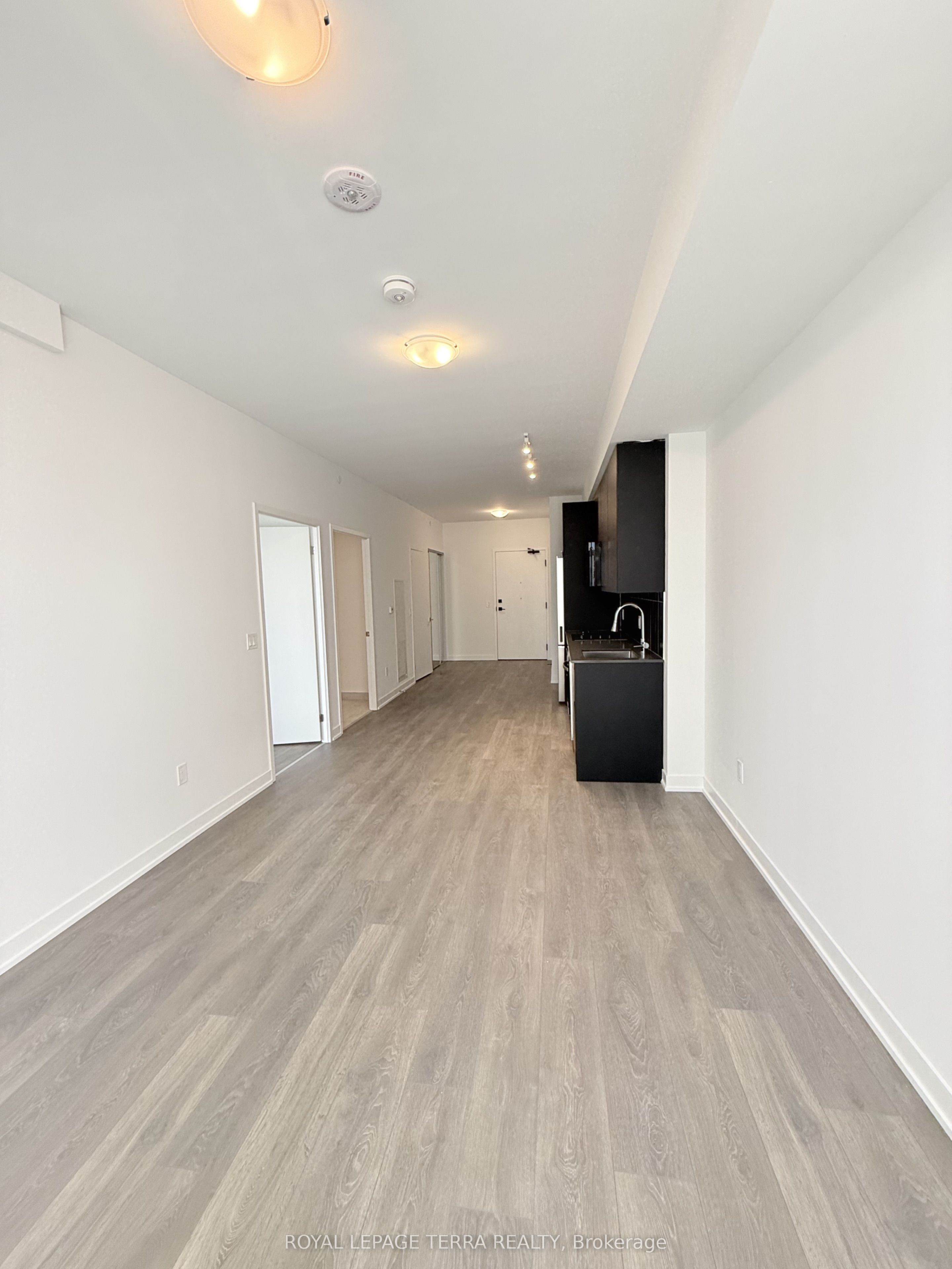 Unit 1202 - 474 Caldari Road, Vaughan 4