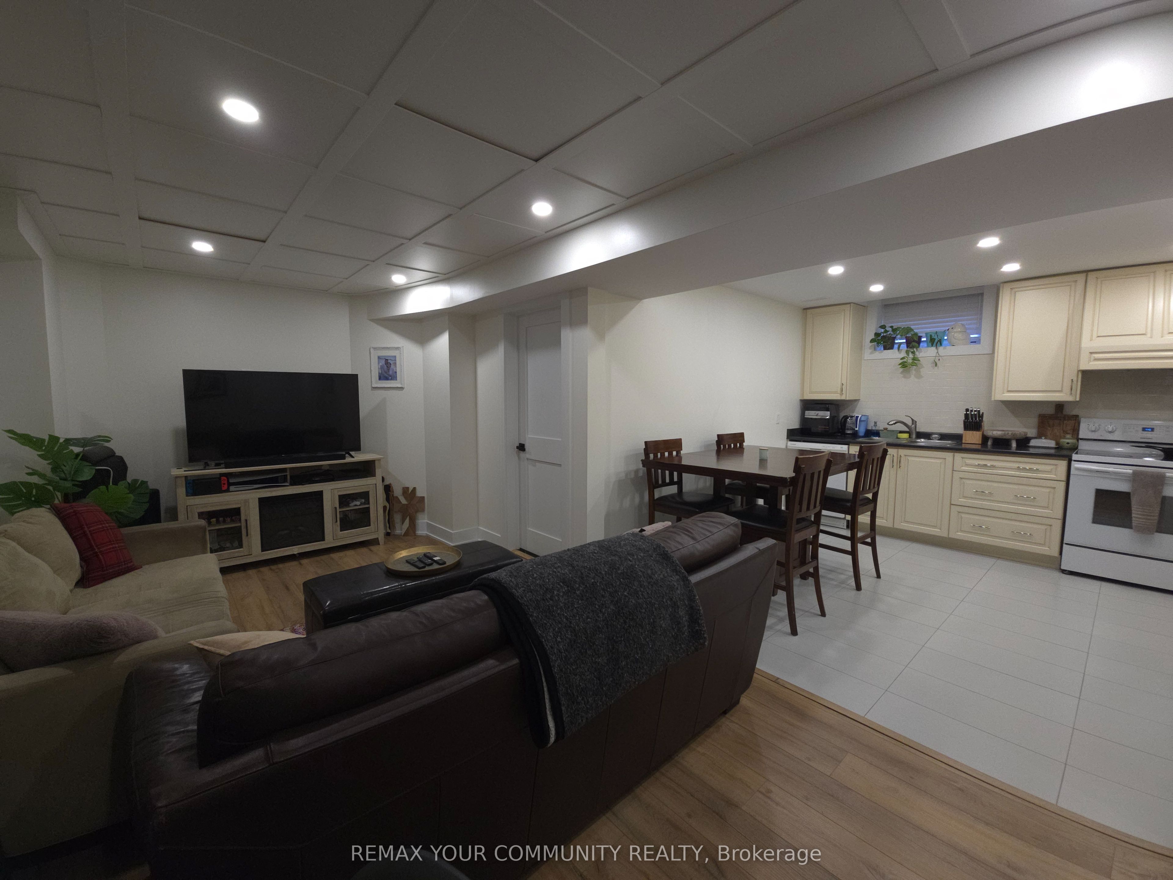 Unit Basement - 171 Dolores Crescent, Vaughan 3