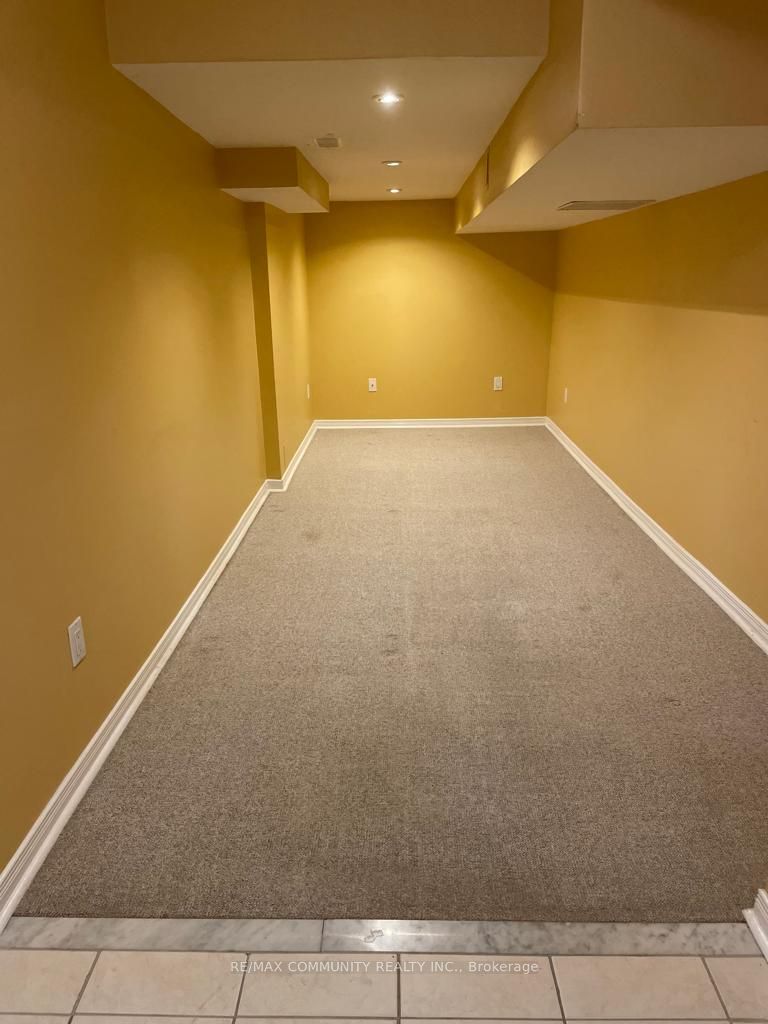 Unit Basement - 24 Elmrill Road, Markham 3