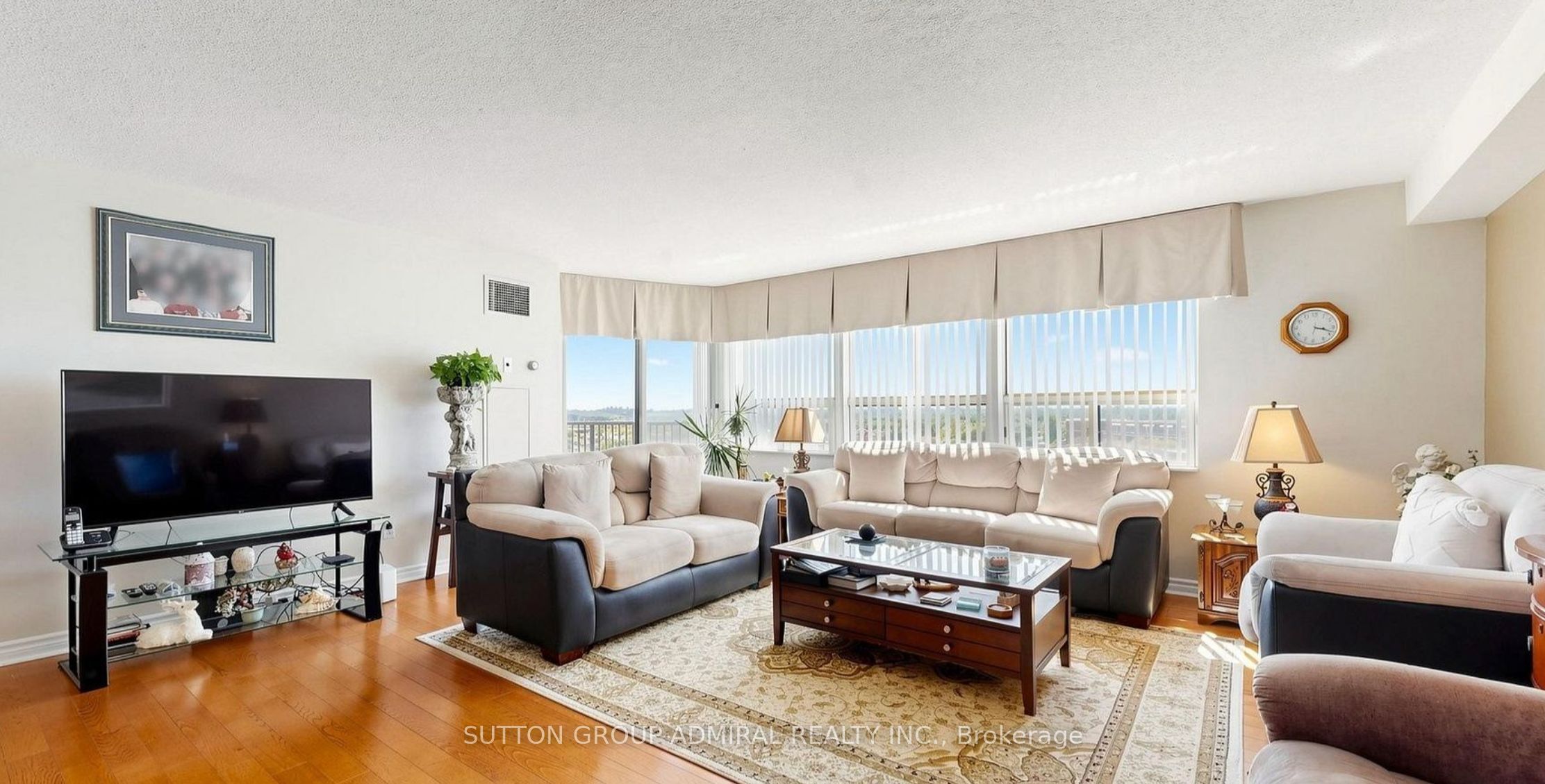 Unit 818 - 2 Raymerville Drive, Markham 4