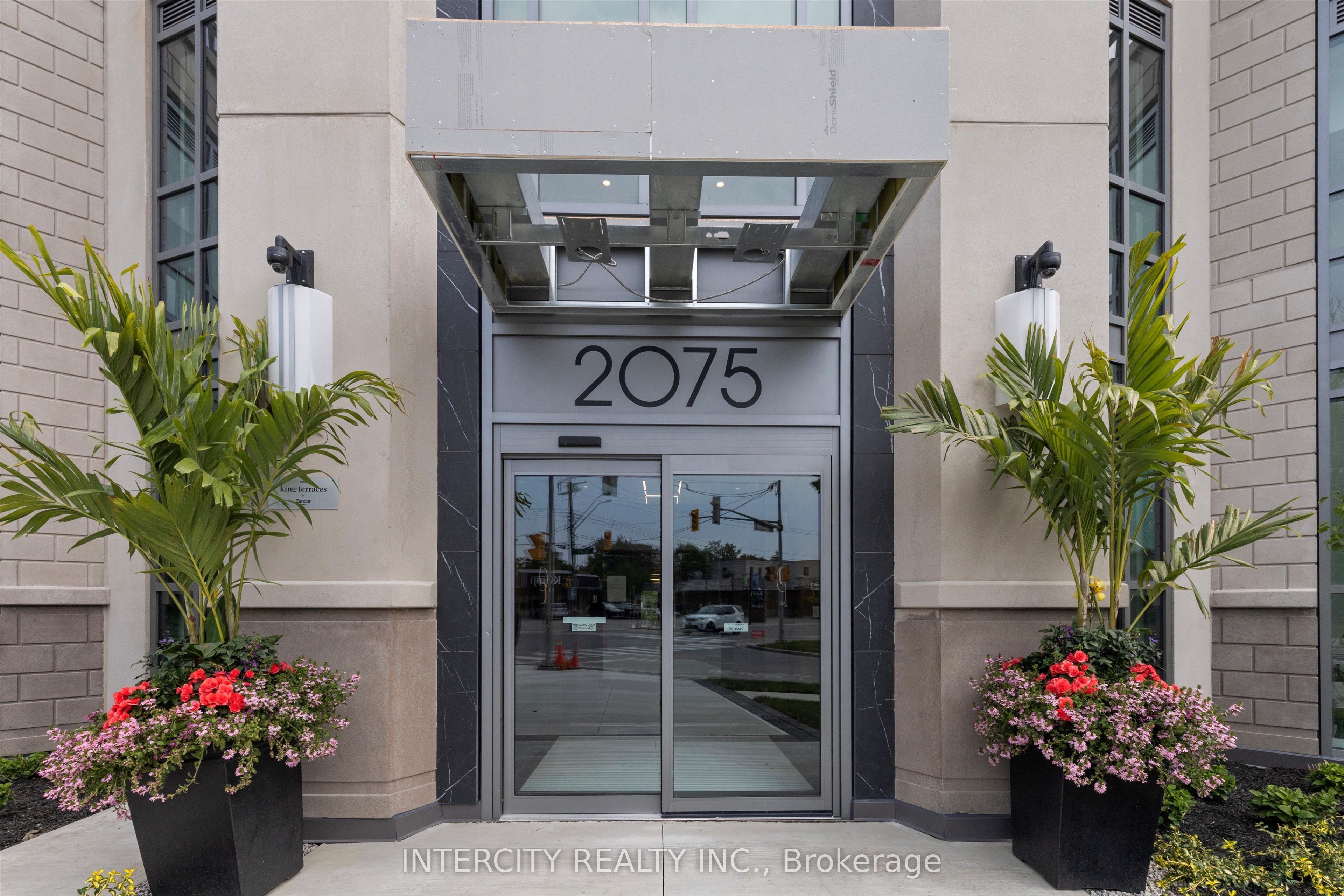 Unit 107 - 2075 King Road, King 3
