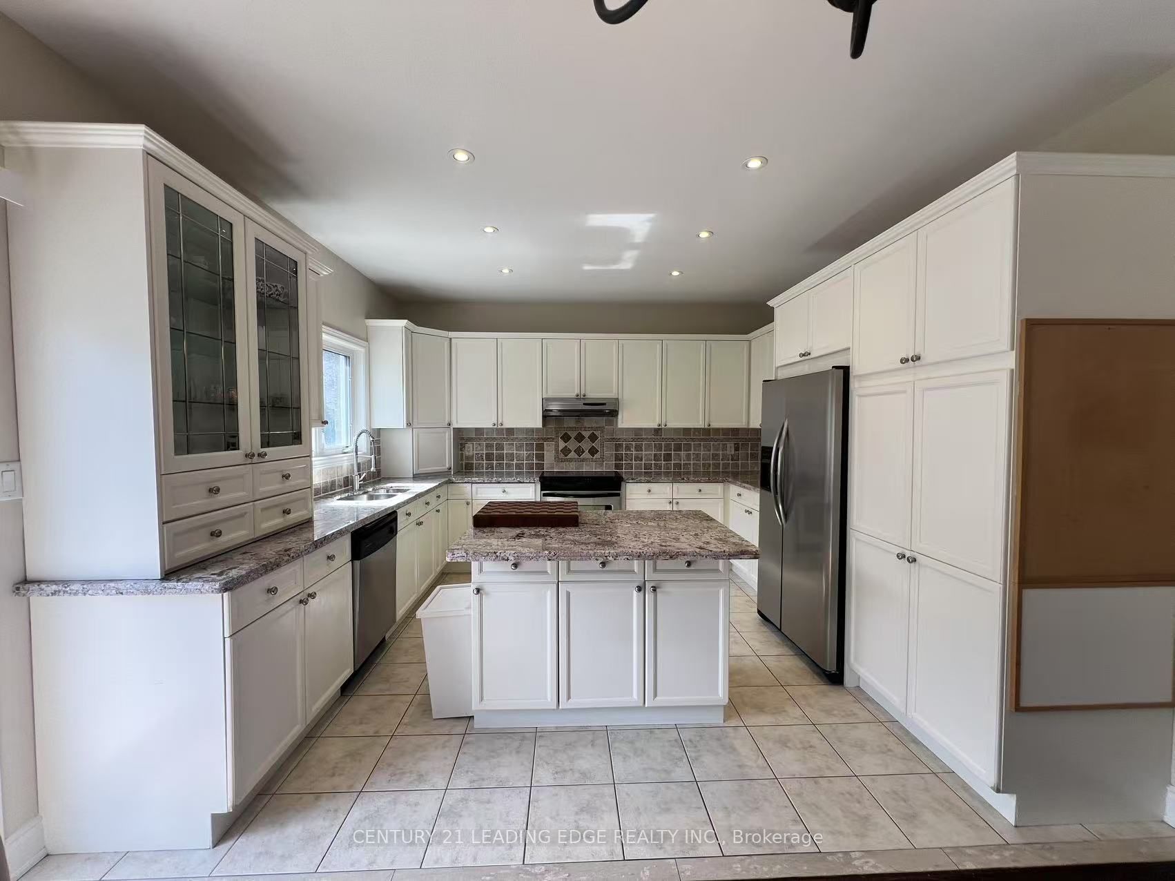 491 Summeridge Drive, Vaughan 3