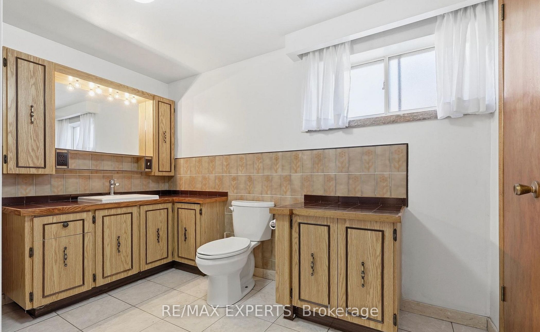 Unit BSMT - 228 Andrew Park, Vaughan 3