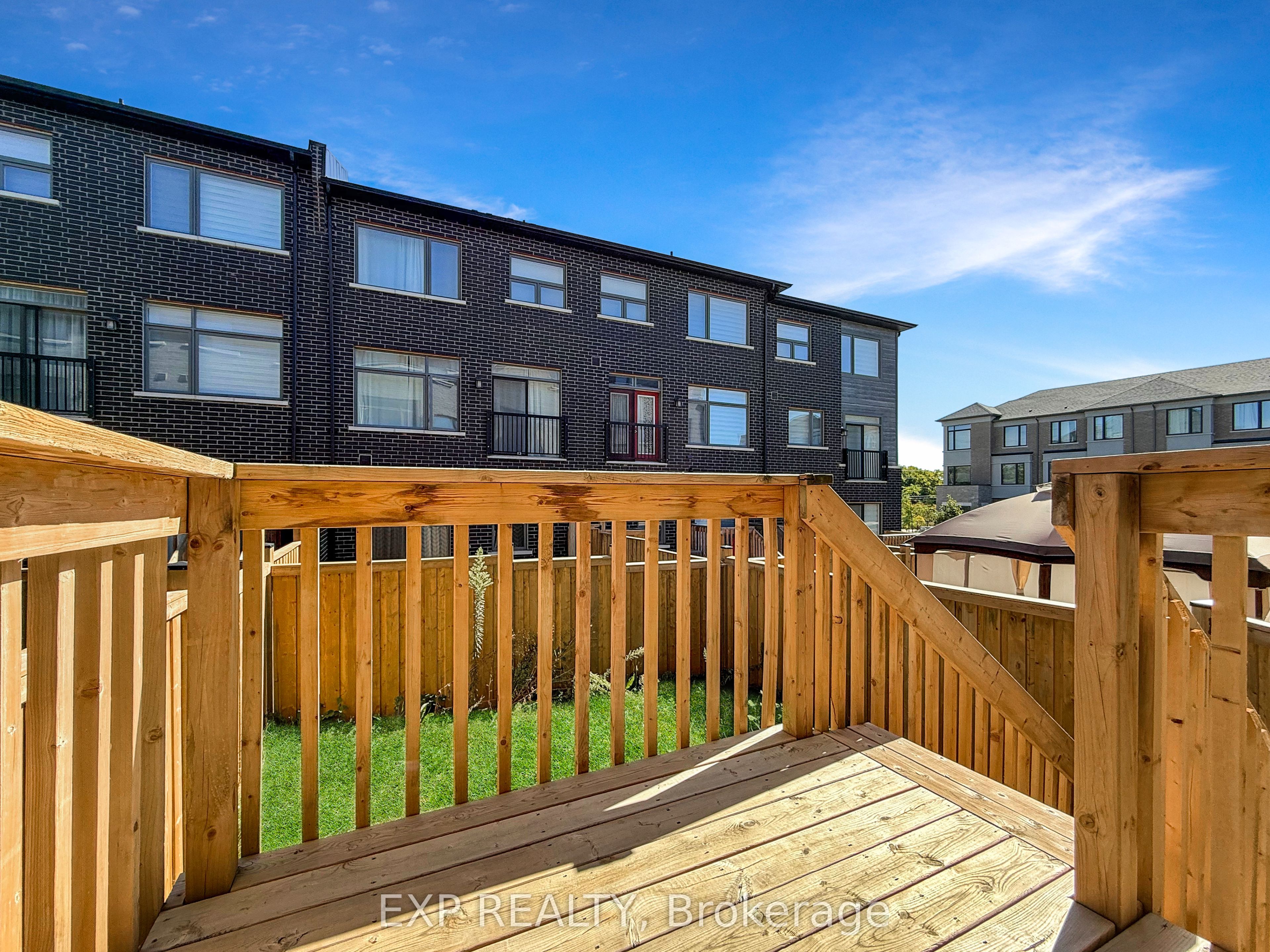 Unit Upper - 923 Isaac Phillips Way, Aurora 3