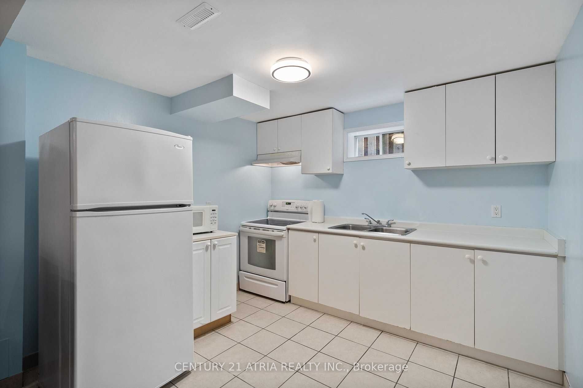 Unit Bsmt - 22 Sweet Water Crescent, Richmond Hill 4