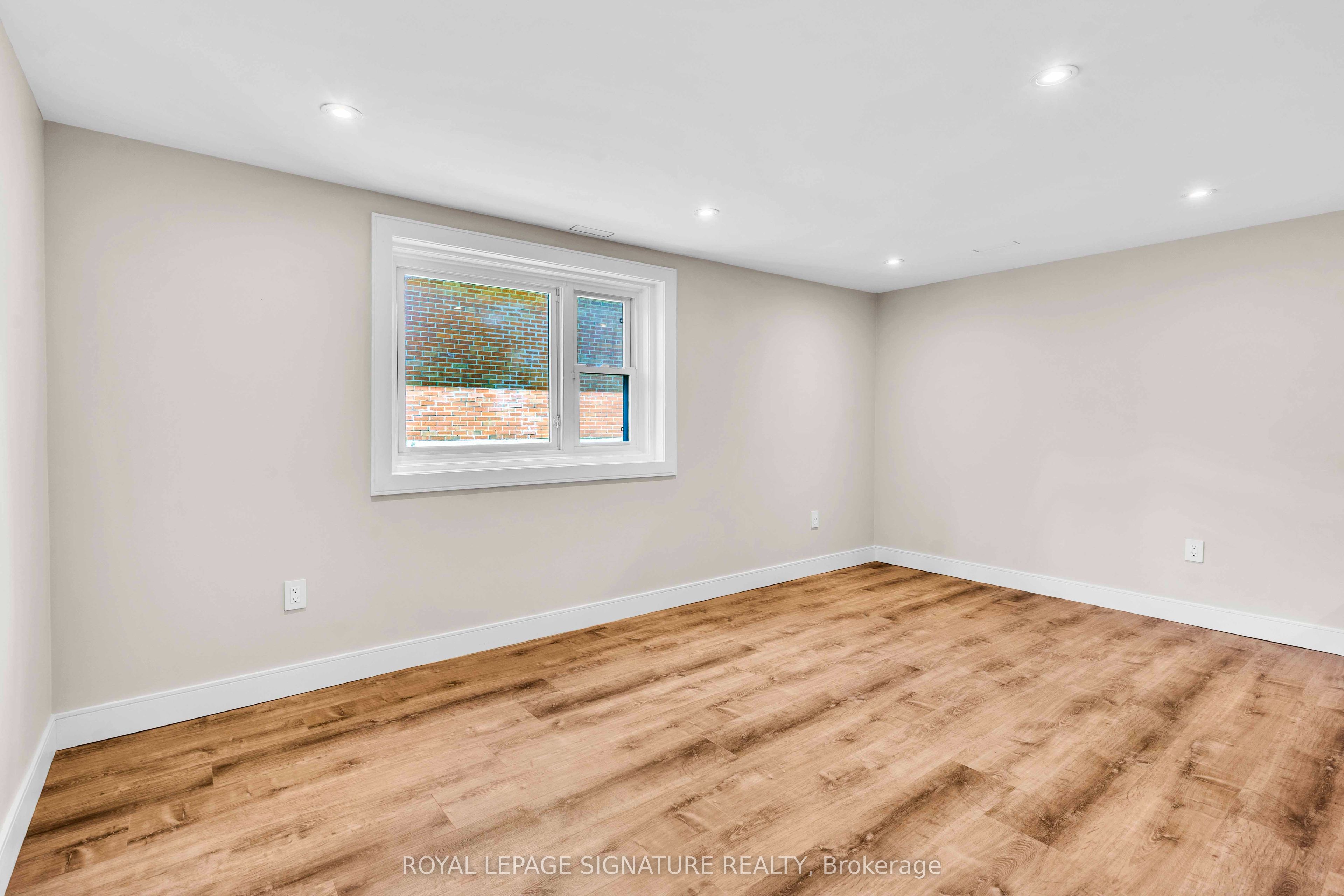 Unit Unit B - 986 Srigley Street, Newmarket 2