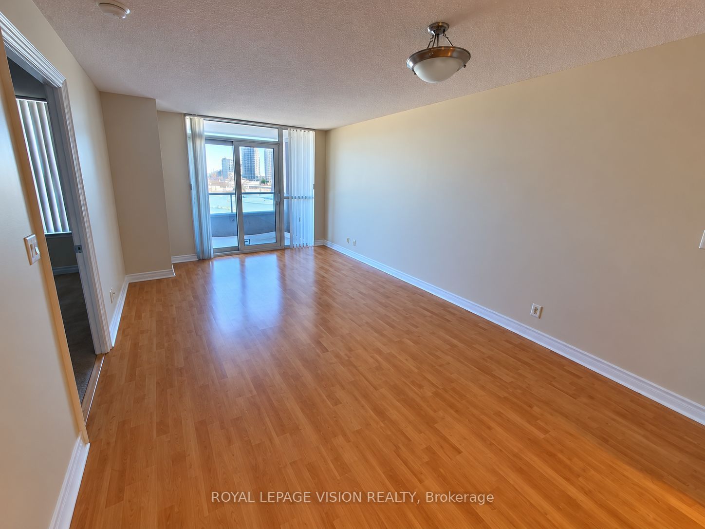 Unit 327 - 33 Cox Boulevard, Markham 2